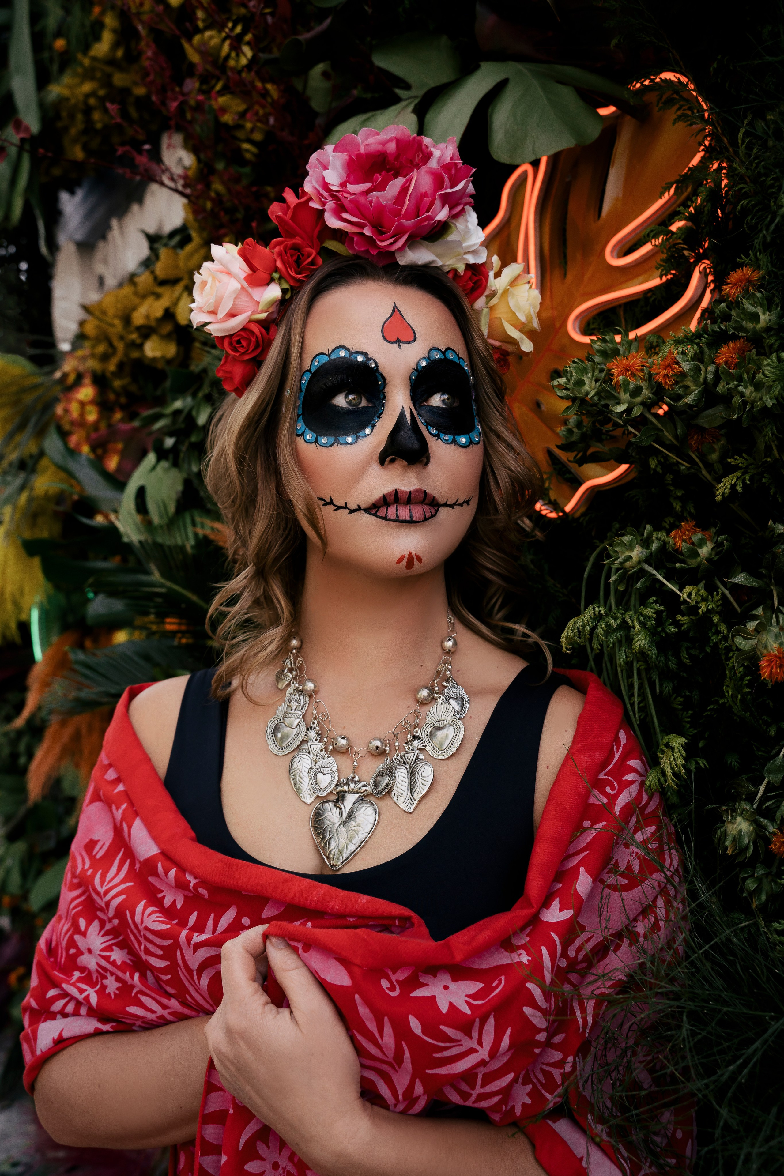 Vacation photoshoot in Mexico City. Capture your trip with a professional photographer in Chapultepec, Roma Dia de los muertos Day of dead. Ekaterina Frolova photography