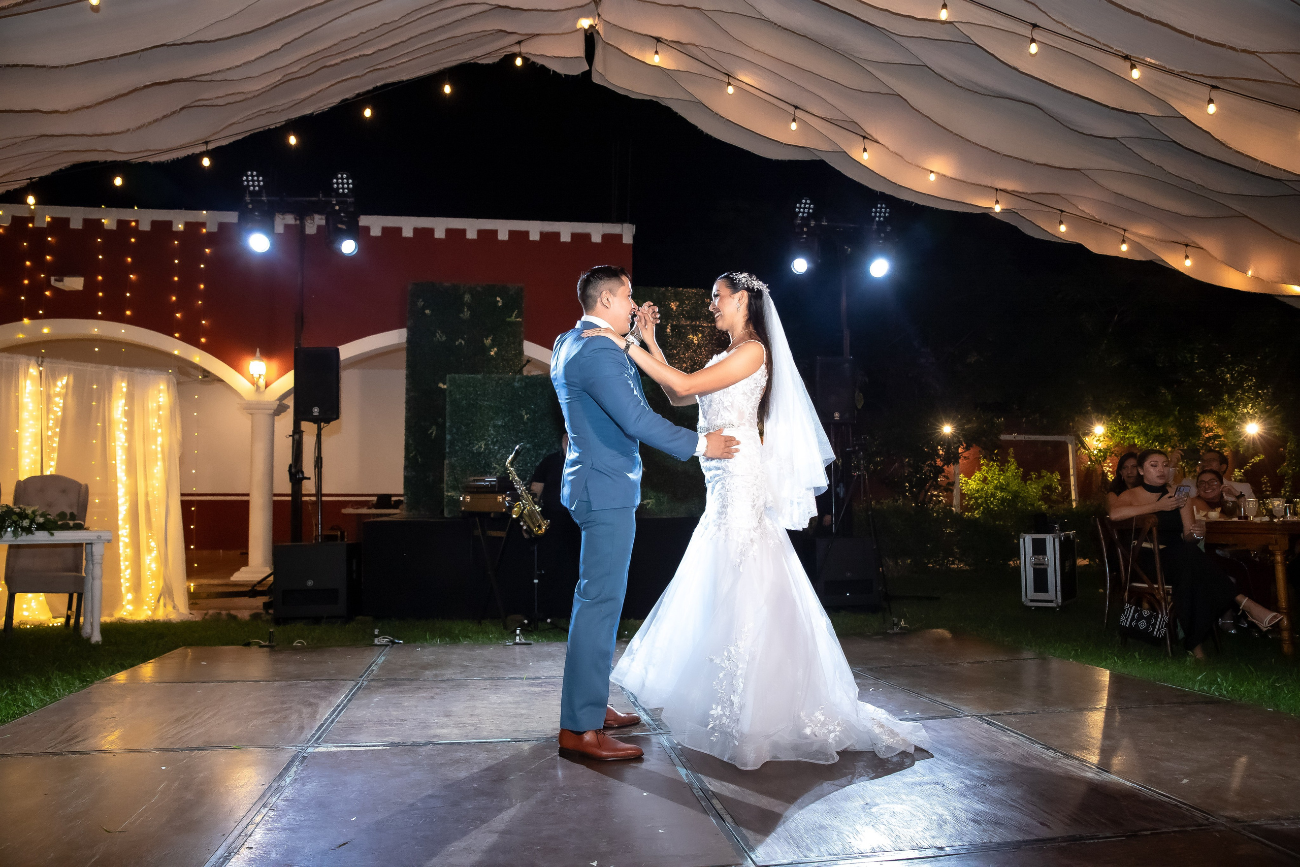 Delta & Cesar. Simón Enríquez Studio
