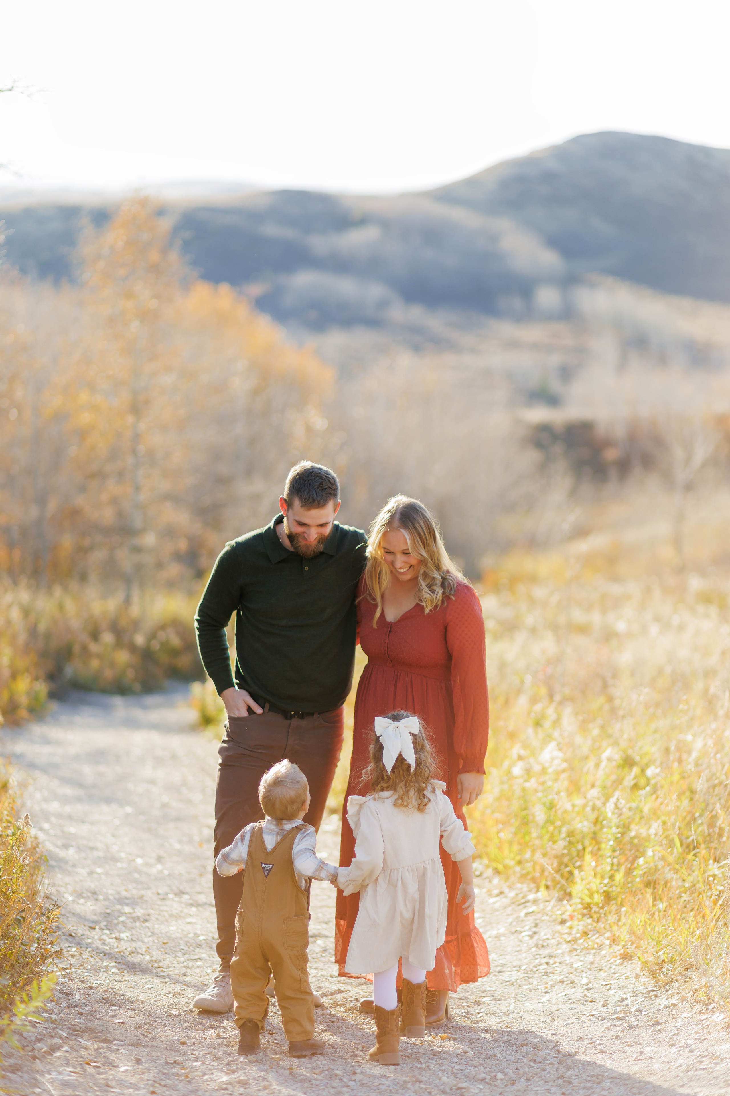 Family time. Photographer Elvira Hryshchenko