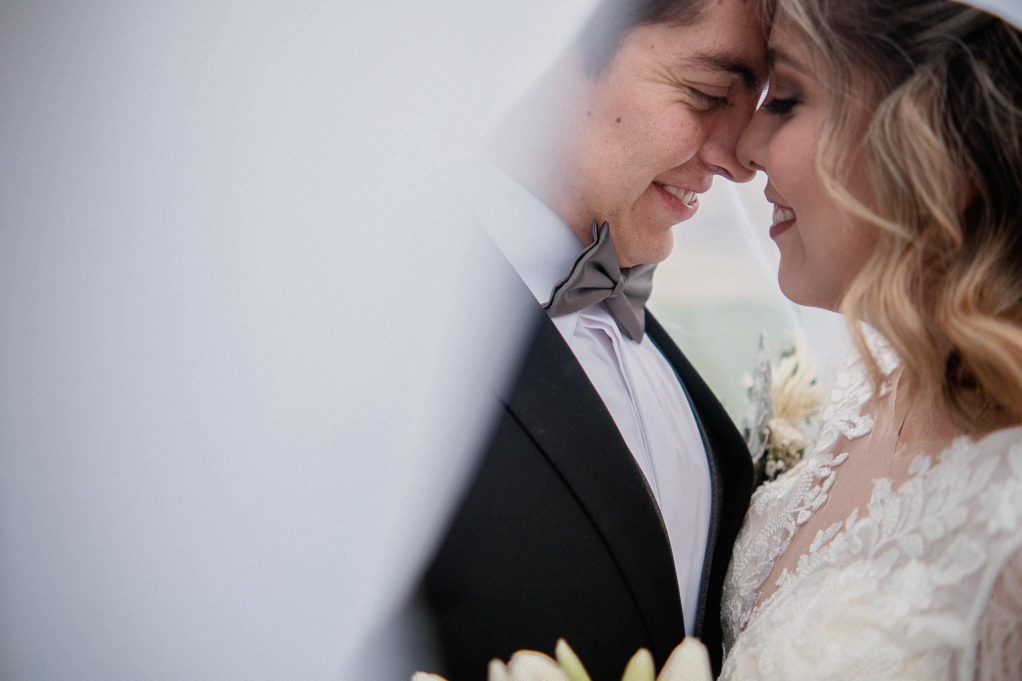 Ale y Misael. Fotógrafo de bodas
