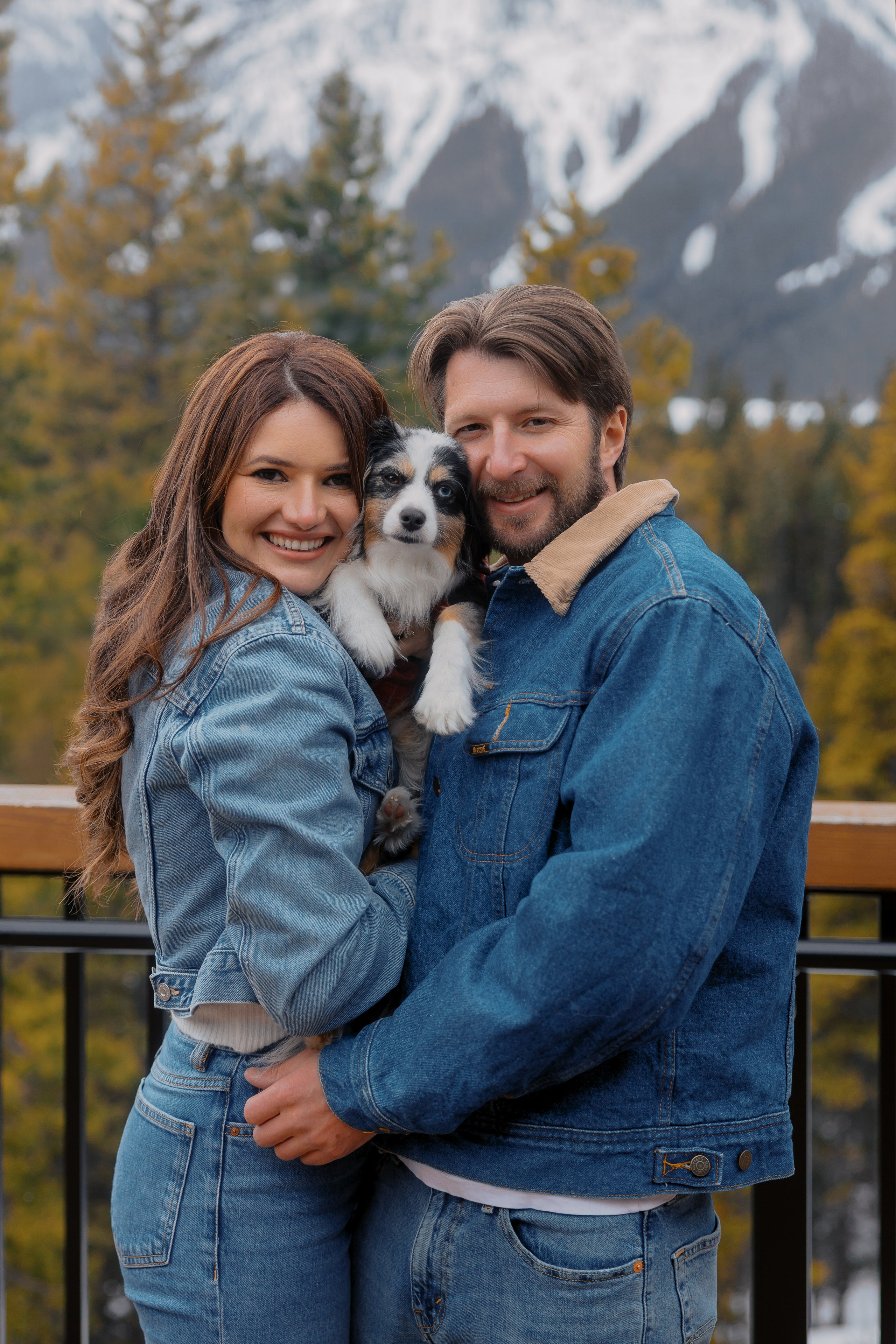 Ski engagement session. Photographer Elvira Hryshchenko