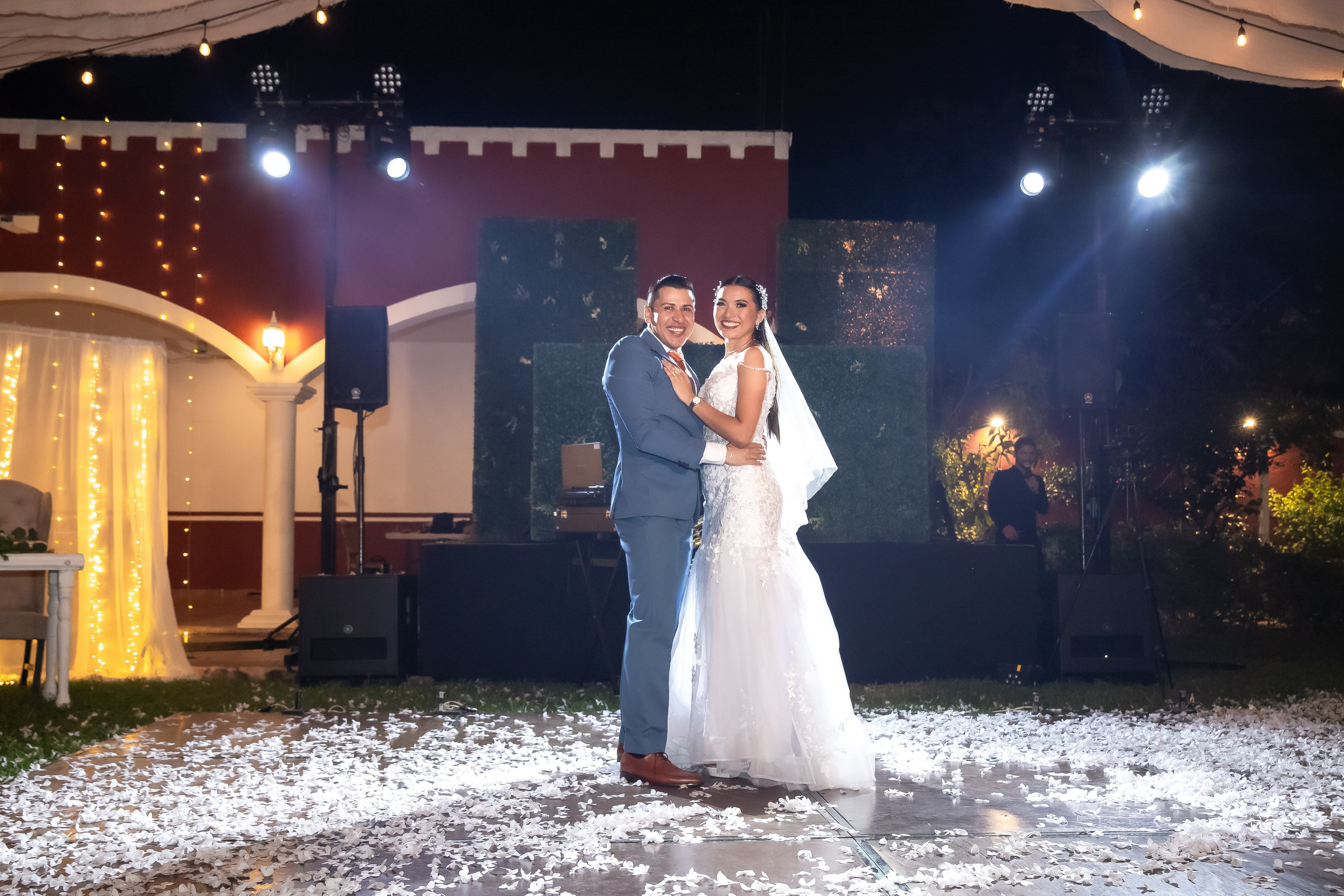 Delta & Cesar. Simón Enríquez Studio