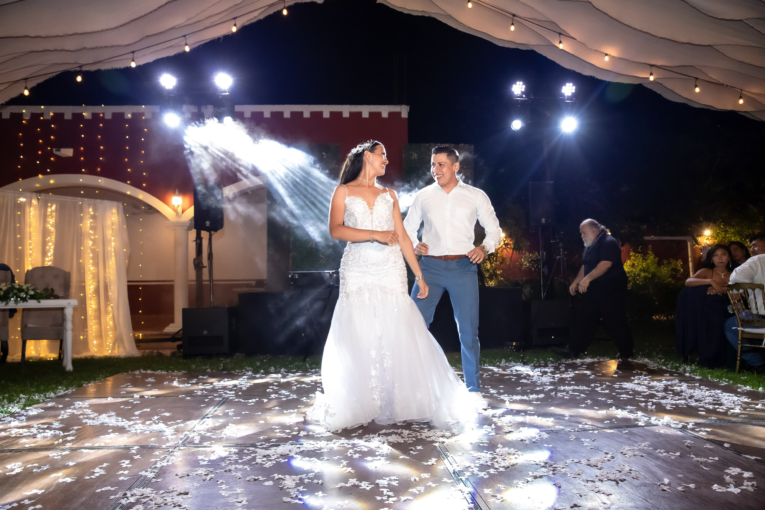 Delta & Cesar. Simón Enríquez Studio