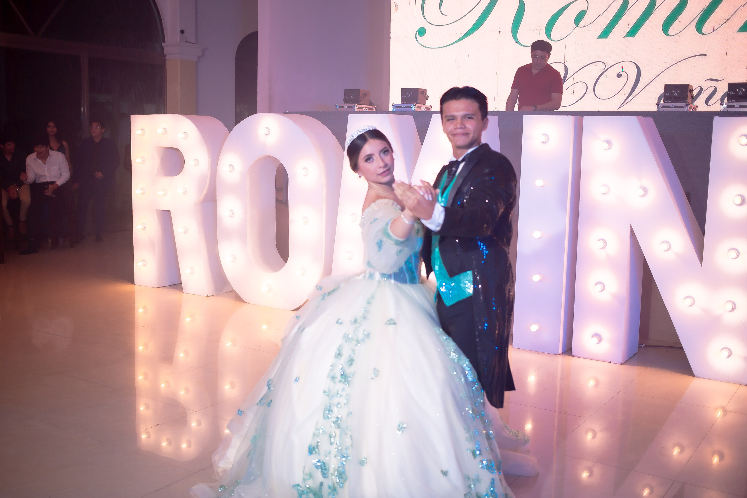 XV AÑOS ROMINA. Simón Enríquez Studio