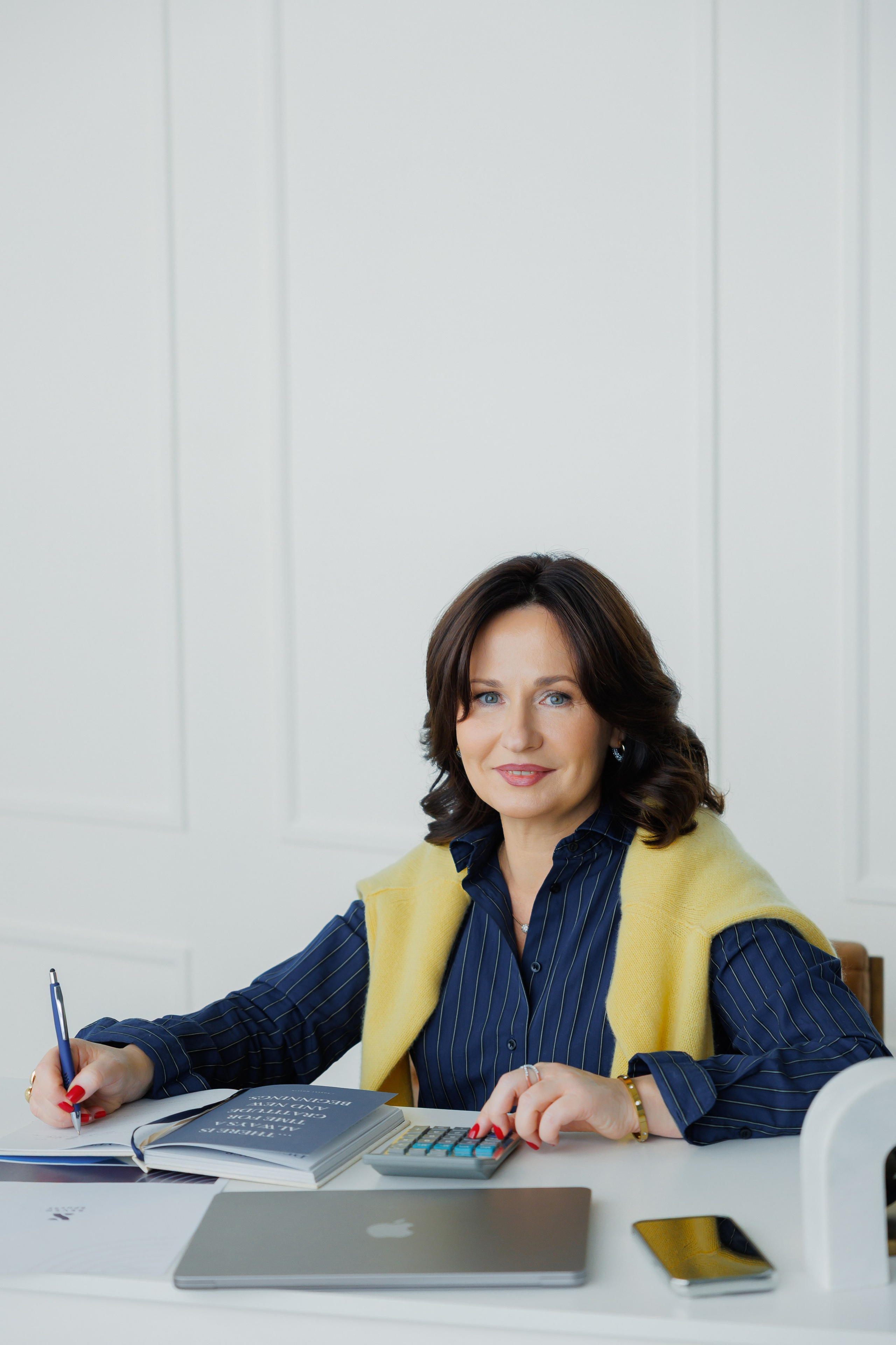 Accountant. Photographer Elvira Hryshchenko