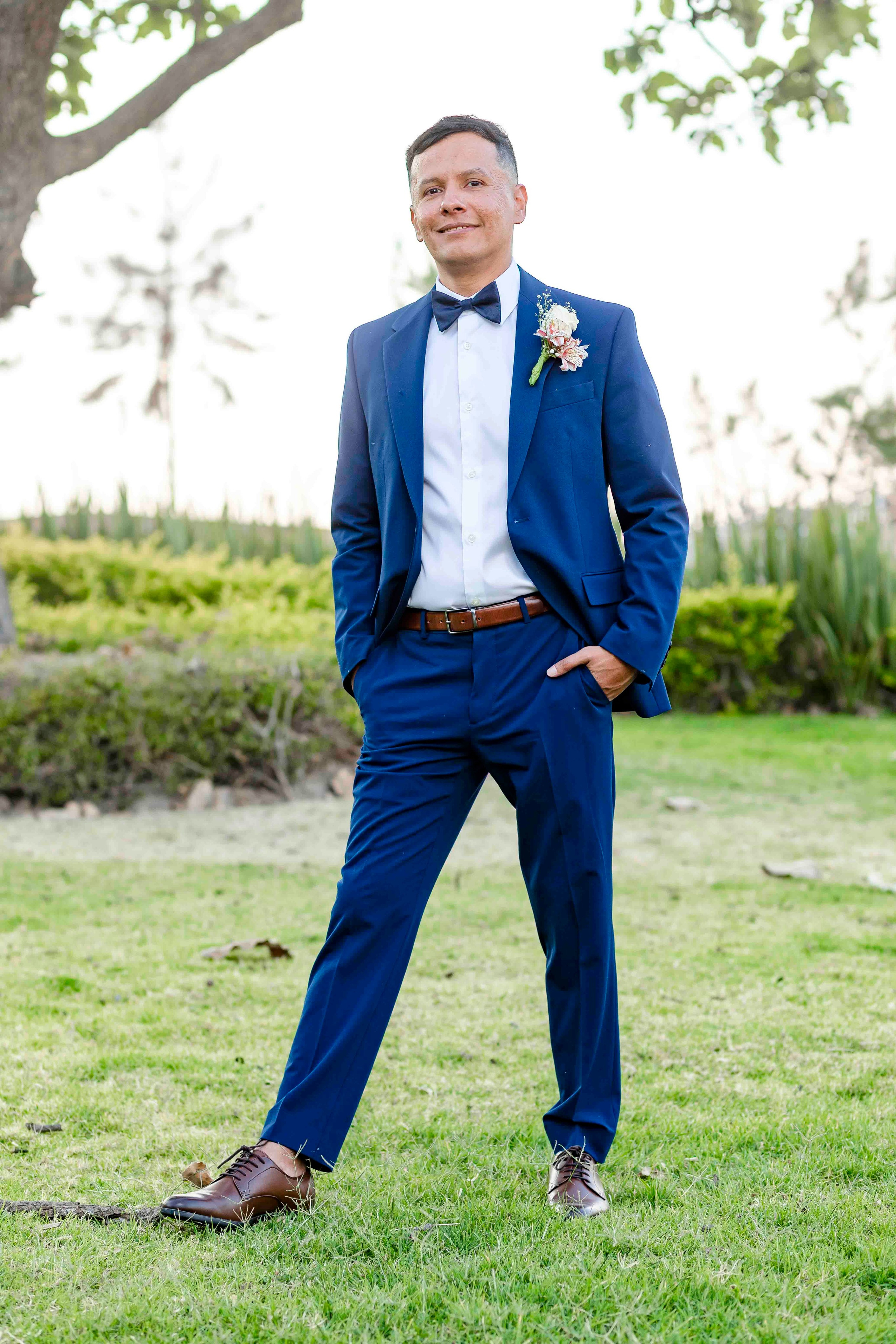 Formal. Wedding Photographer Ruth Preciado