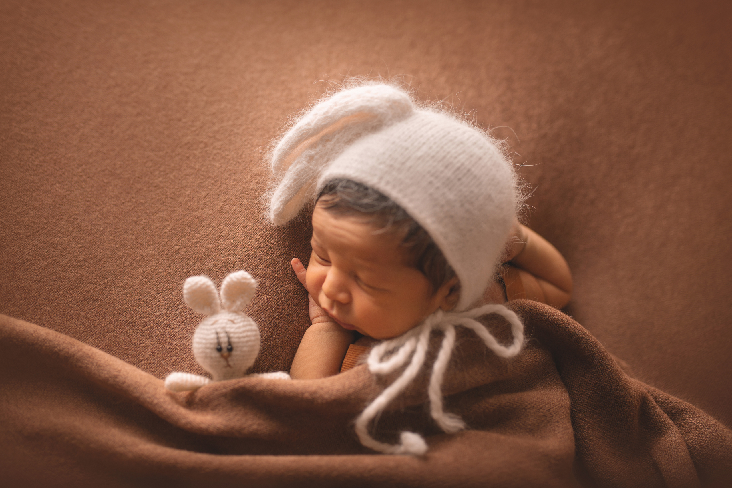 Ottawa Newborn and Baby Newborn Photographer Elena Helali