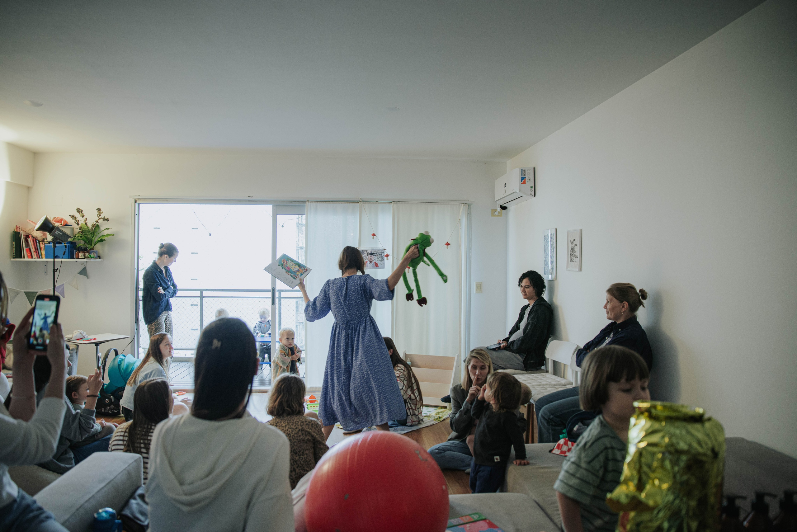 Children’s Book Club. Moydodyr. Photographer @elmirkami in the city of Buenos Aires