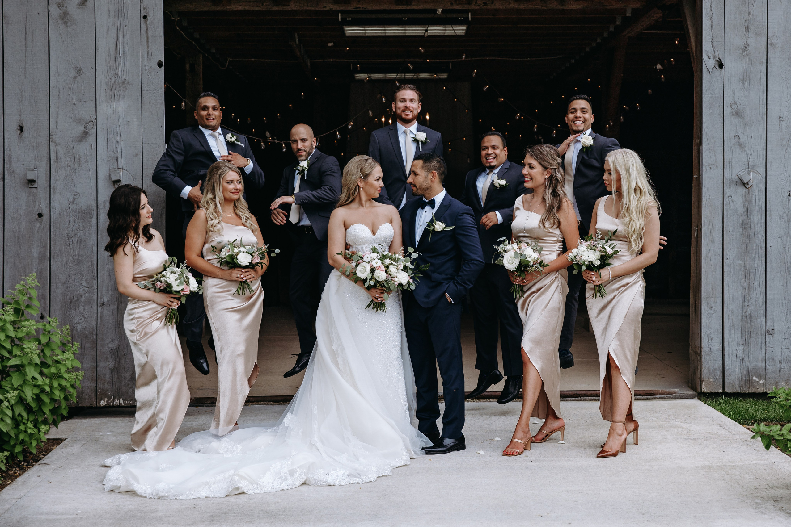 Weddings. Alex UA — Toronto photographer