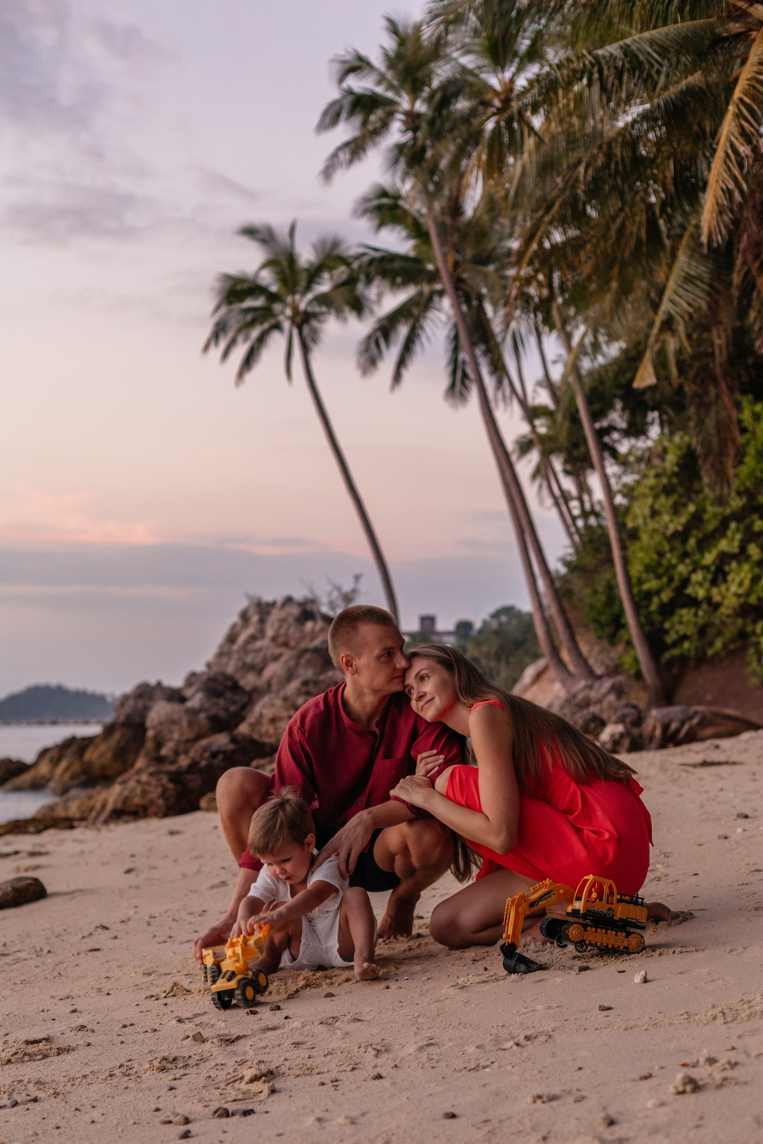 Family beach portraits in Koh Samui, Secret beach on Koh Samui