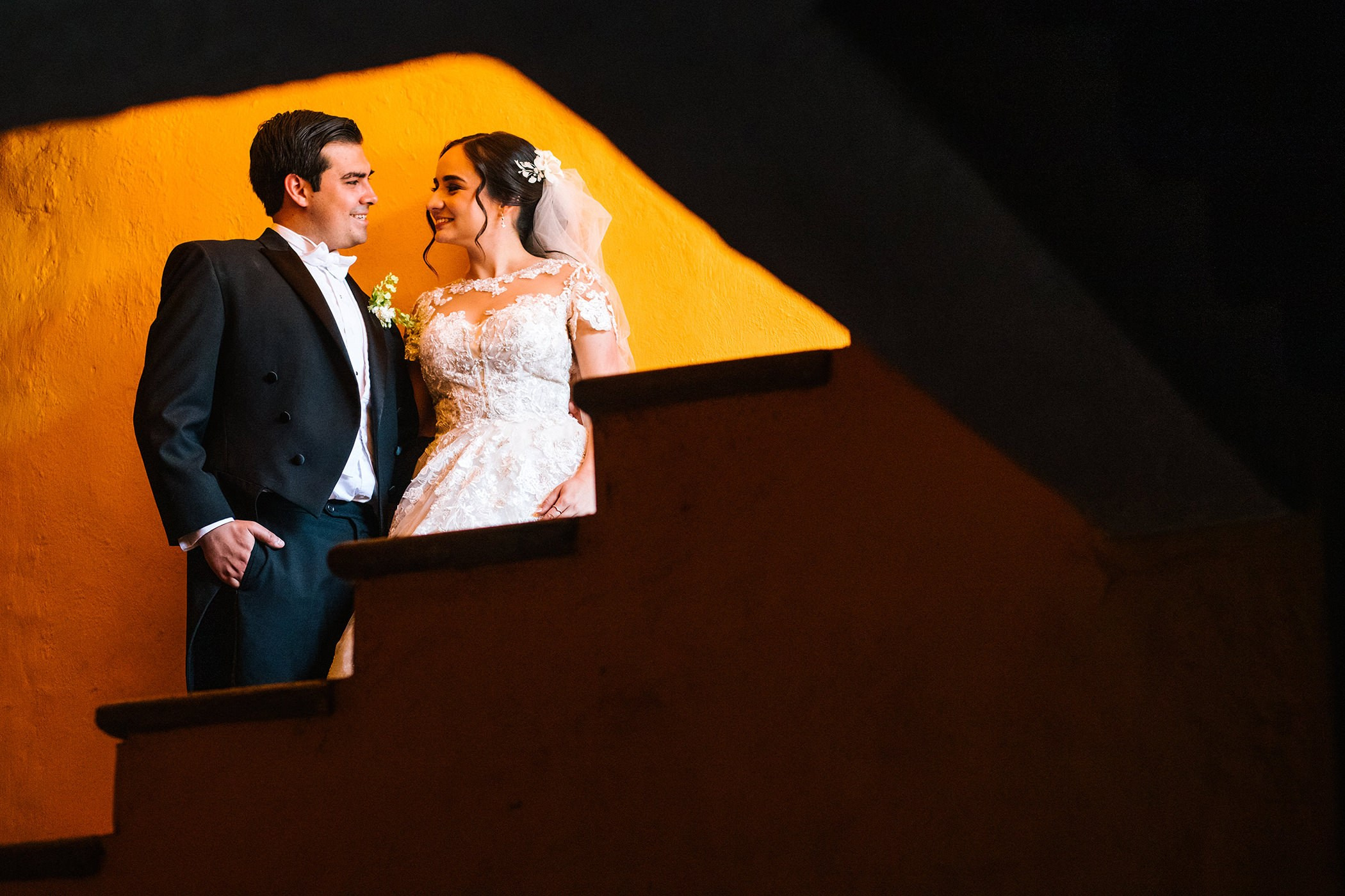 Formal. Wedding Photographer Ruth Preciado