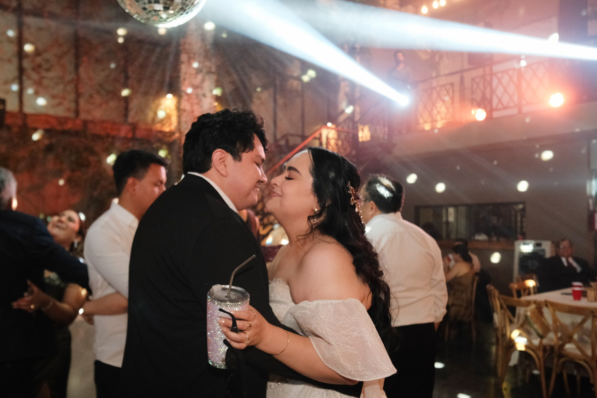 Miranda y David: Boda civil en restaurante Casablanca. Fotógrafo de bodas