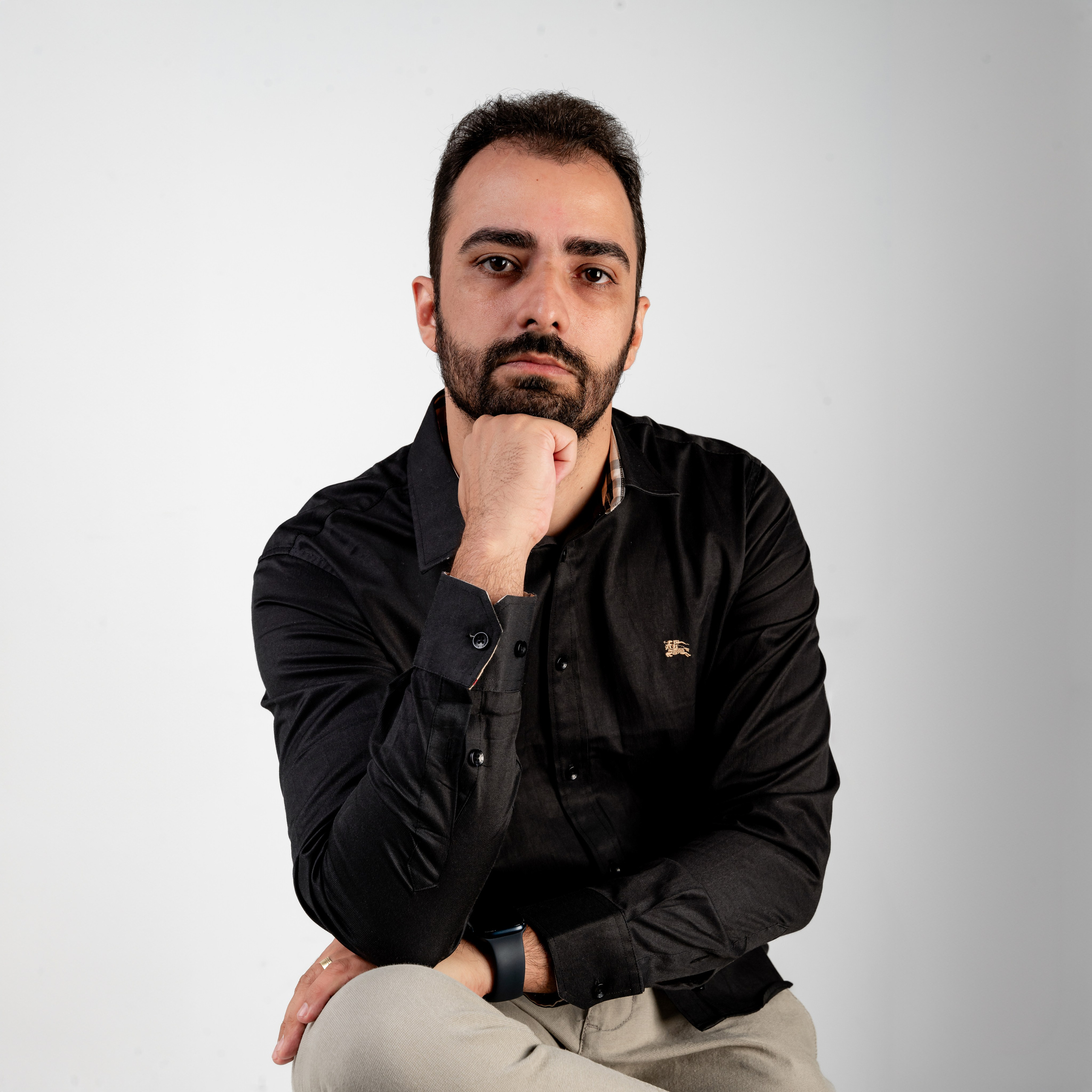 Retratos Corporativos em BH | Fotografia Profissional e Posicionamento. Alves fotos Estúdio | Fotografia de Gestante e Família em Belo Horizonte — BH