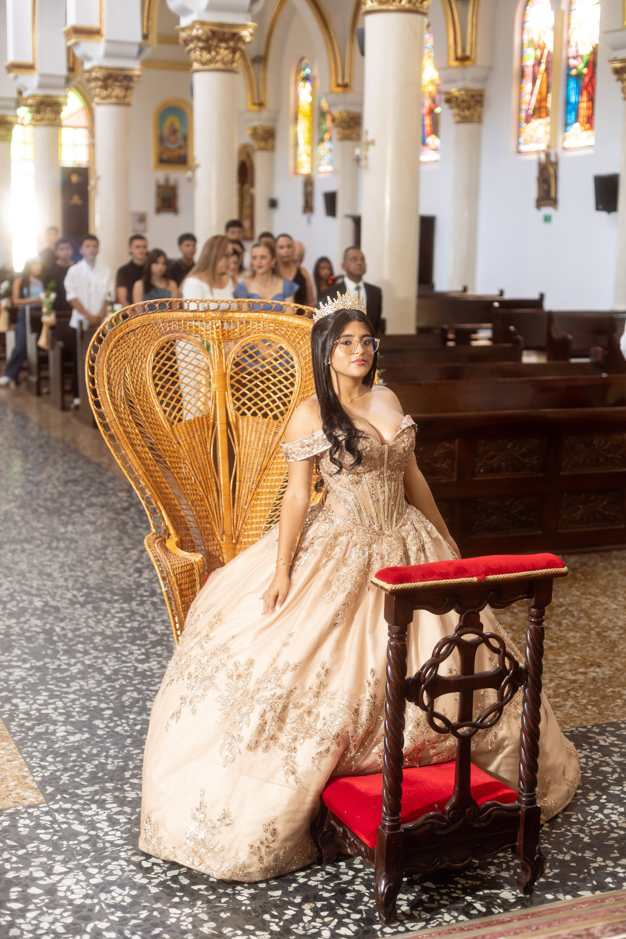 Fotógrafo para fiestas de 15 años pre 15 años álbum de fotos para 15 años fotografías de princesas las mejores fotos de 15 años precio