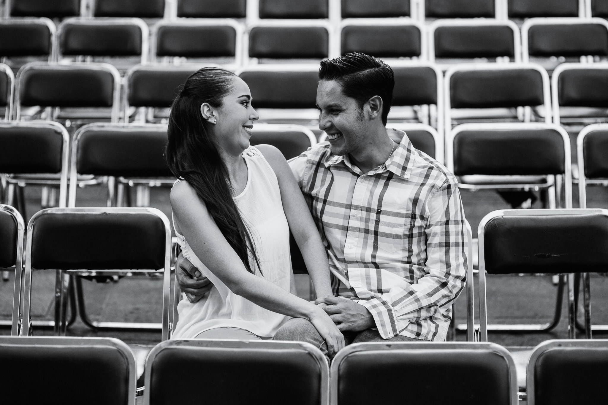 Isabela y David: Sesión pre boda en centro histórico de San Luis Potosí. Fotógrafo de bodas