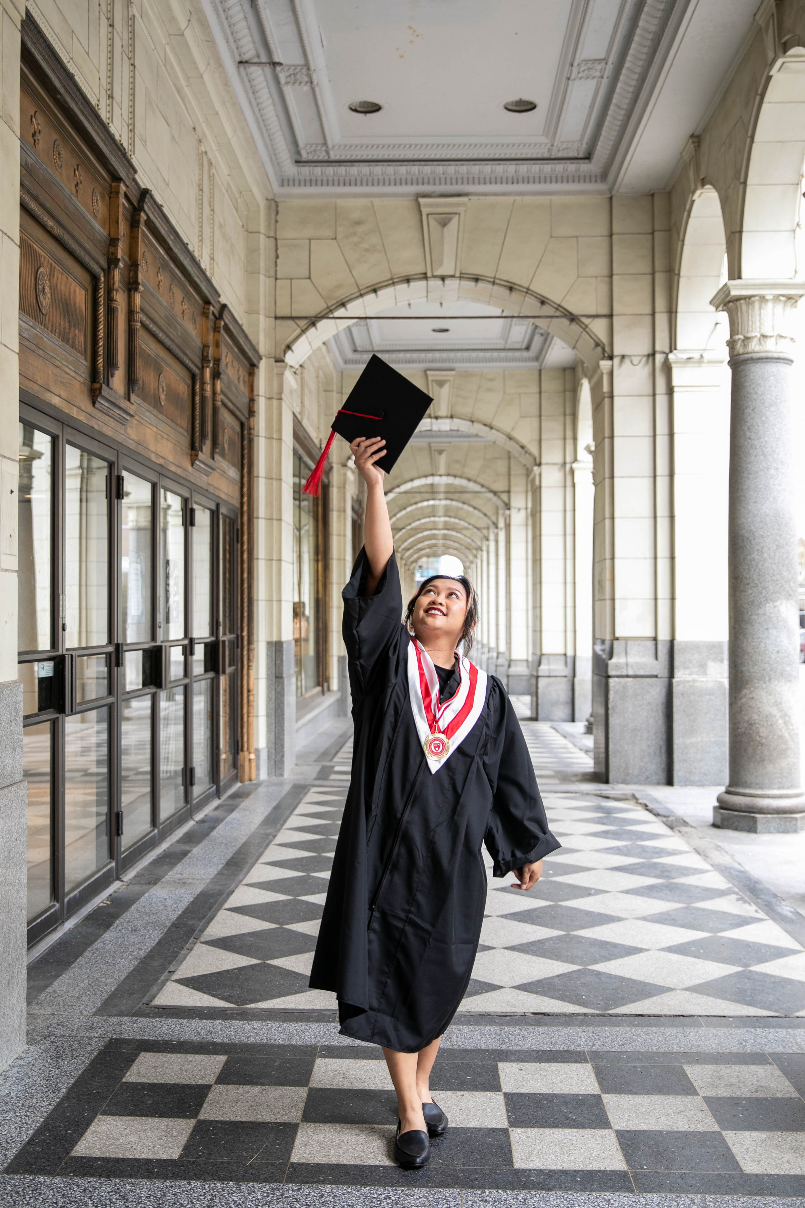 Graduation — Hoeving. Ching Li Photography