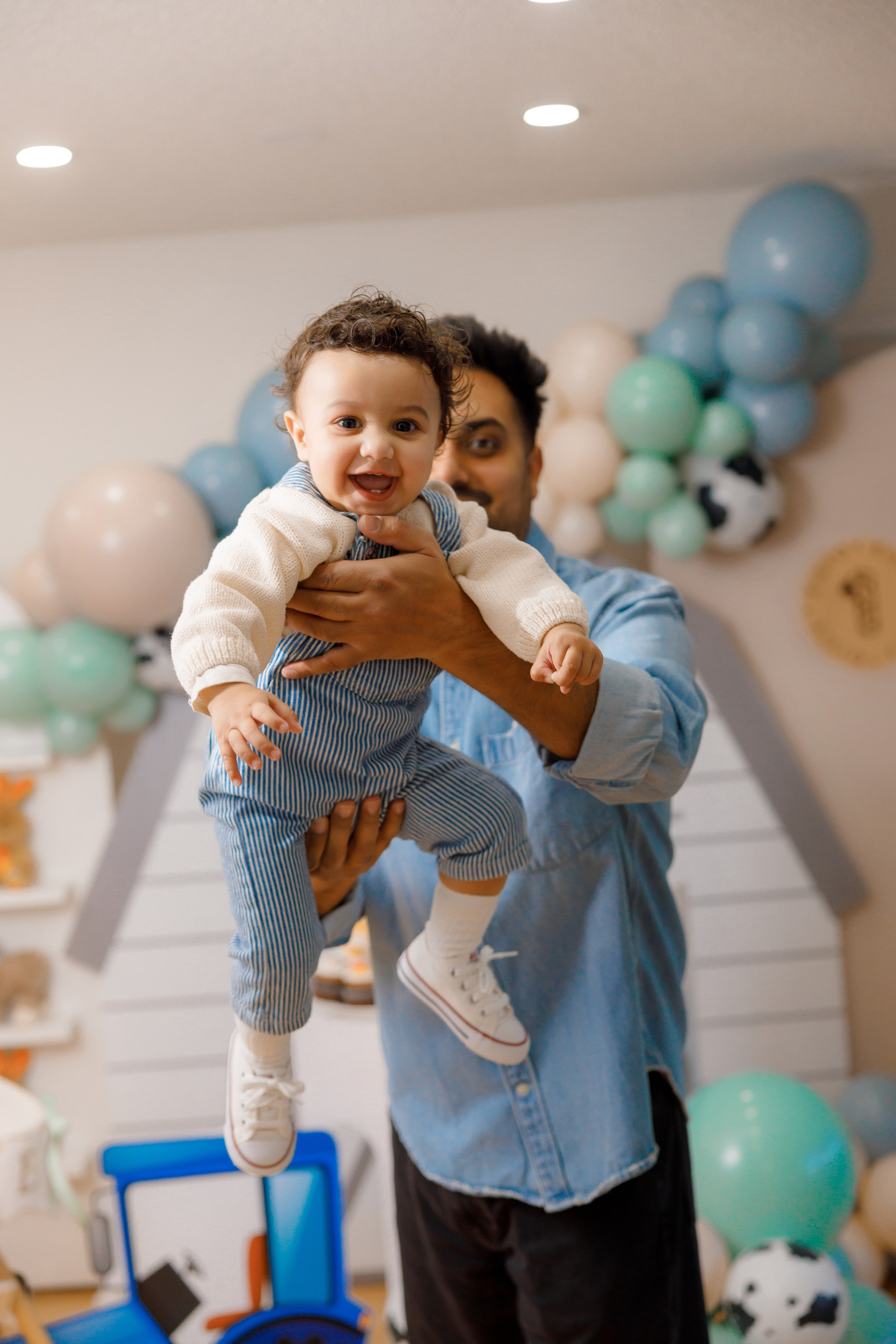 Fateh’s 1st birthday. Photographer Elvira Hryshchenko