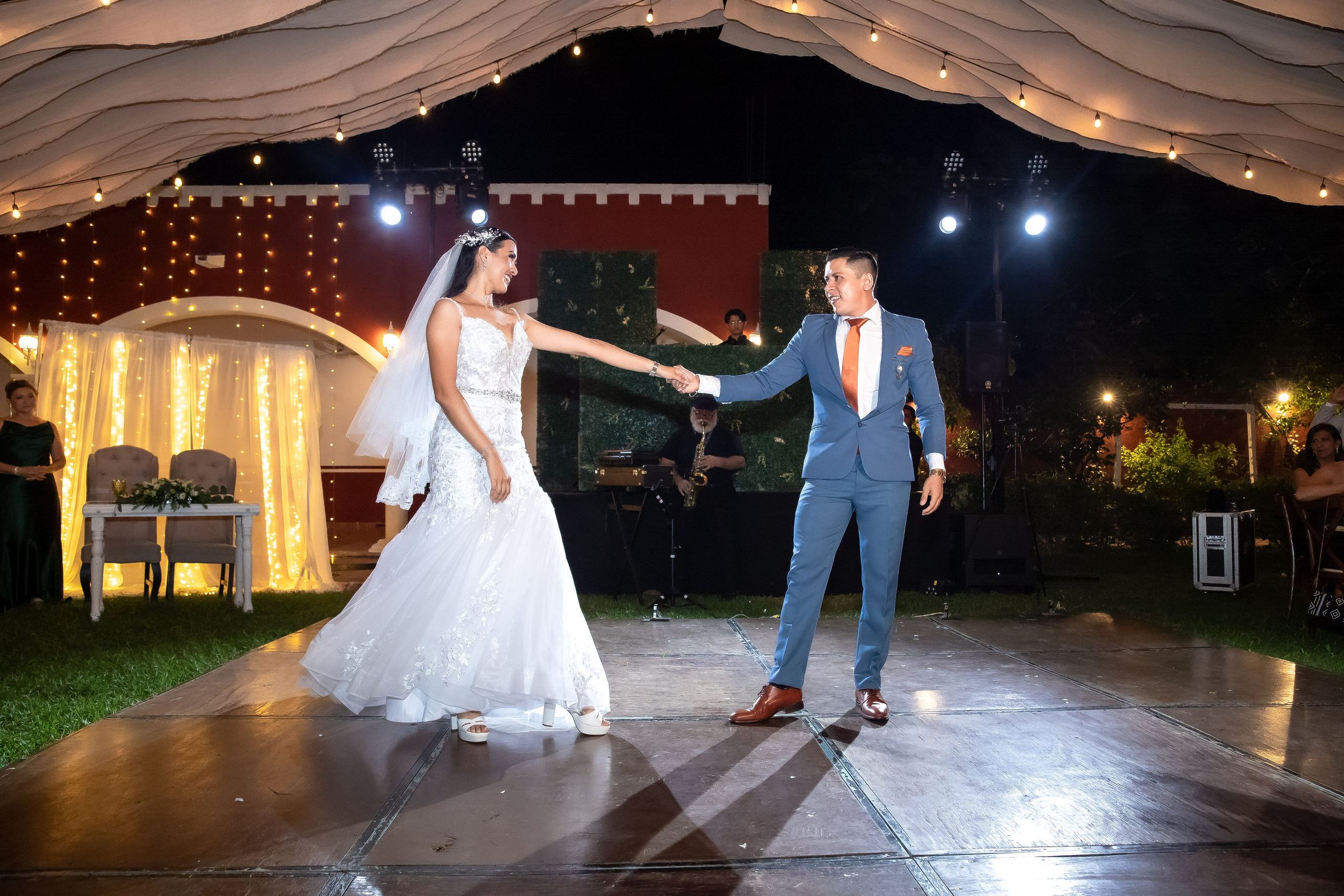 Delta & Cesar. Simón Enríquez Studio