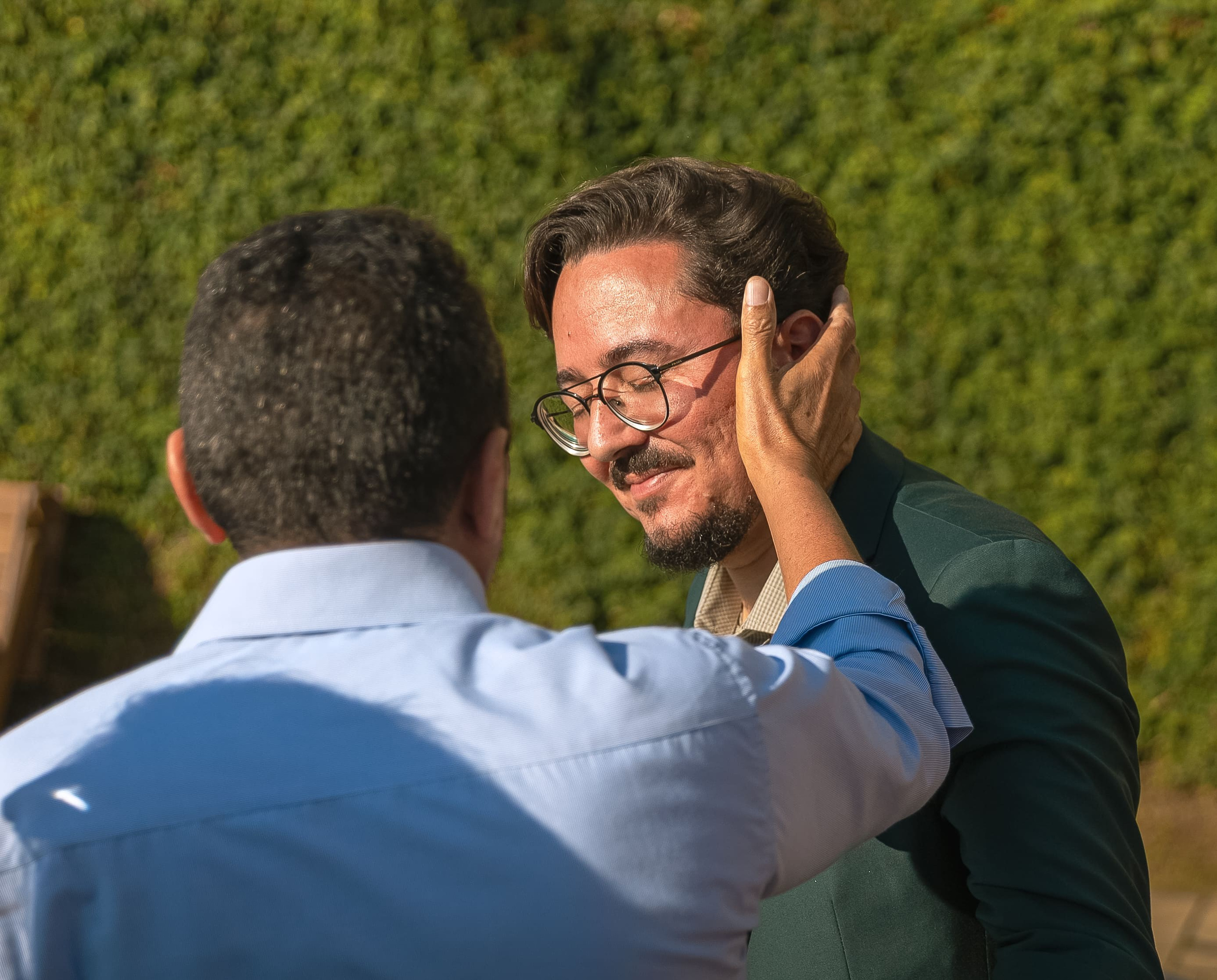 Fotógrafa de casamento em São Paulo, registrando cerimônia, celebração e momentos espontâneos com autenticidade. Fotografias para reviver cada emoção do casamento.