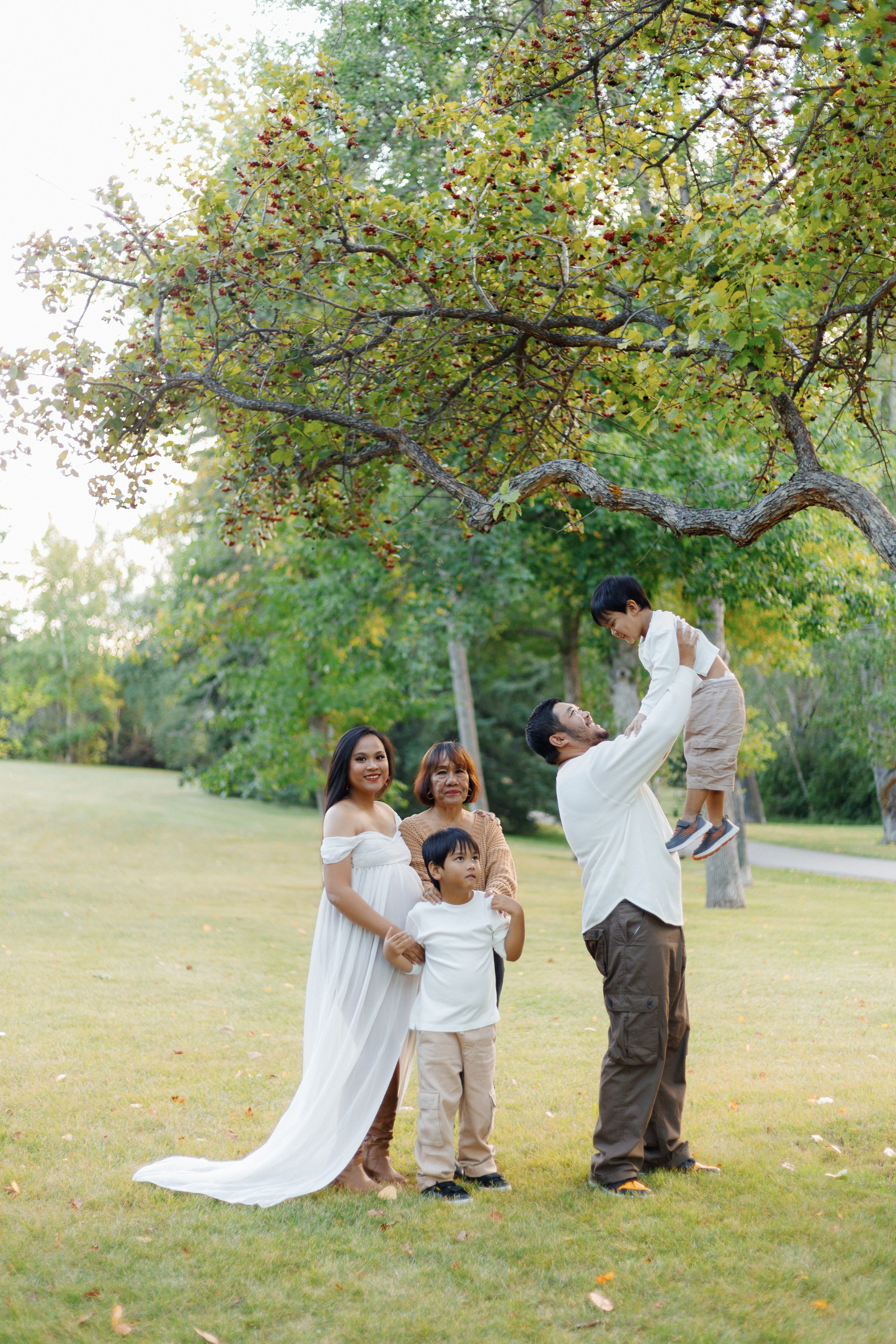 Daniella’s family. Photographer Elvira Hryshchenko