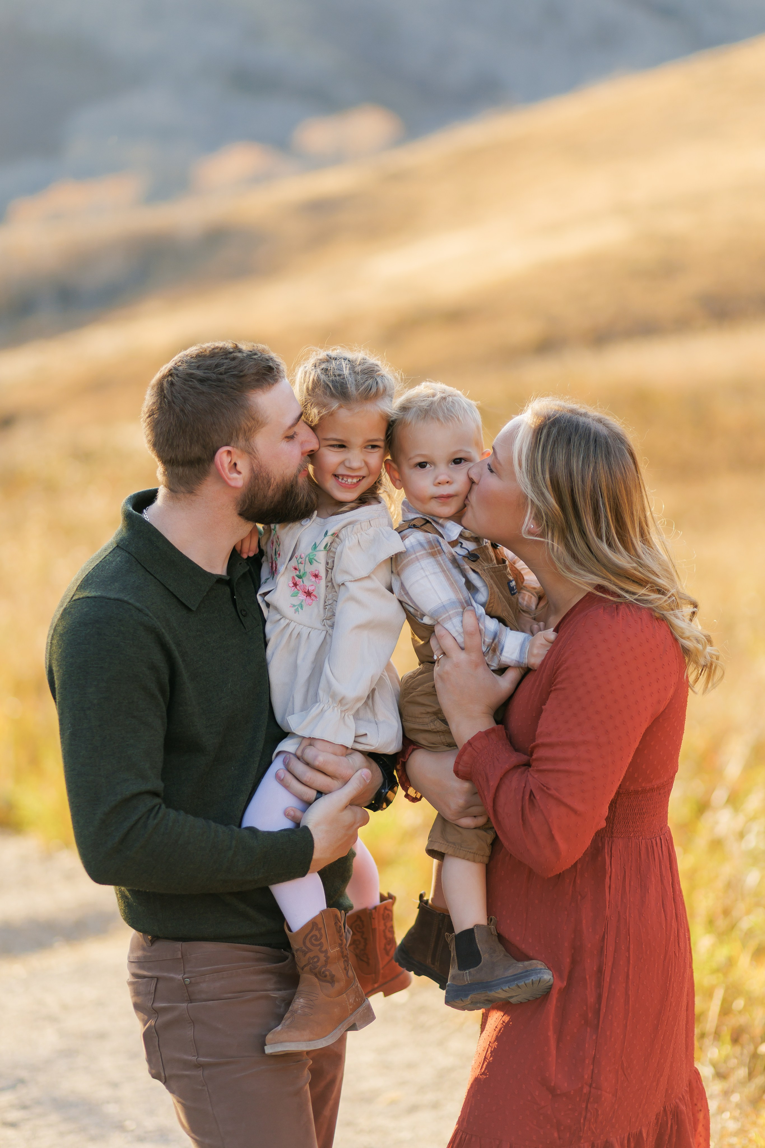 Family time. Photographer Elvira Hryshchenko