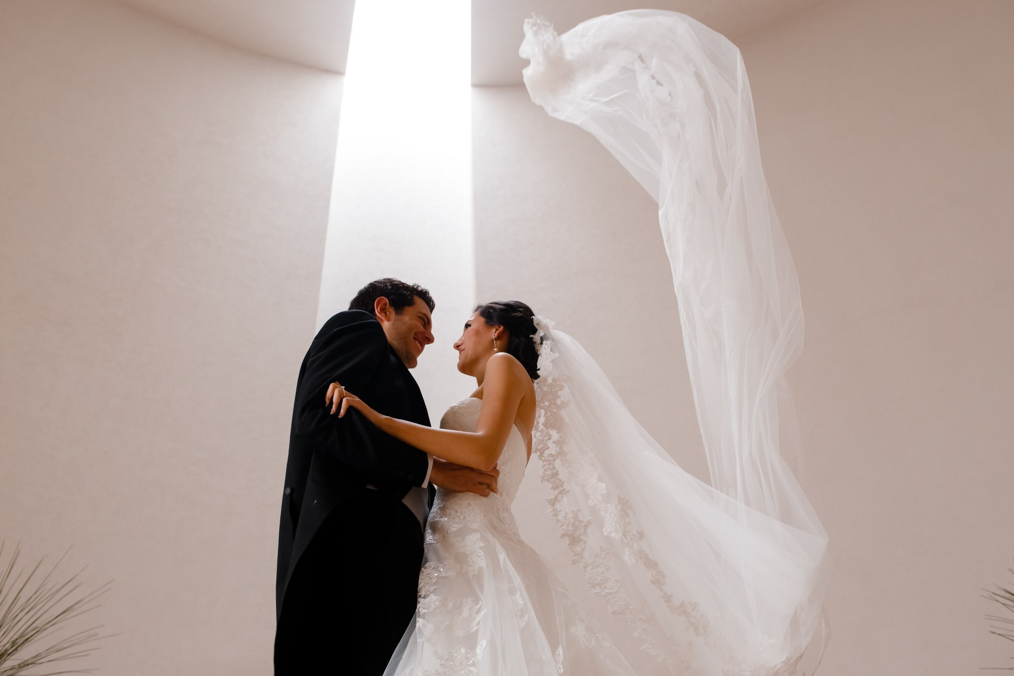 Claudia y Carlos. Fotógrafo de bodas