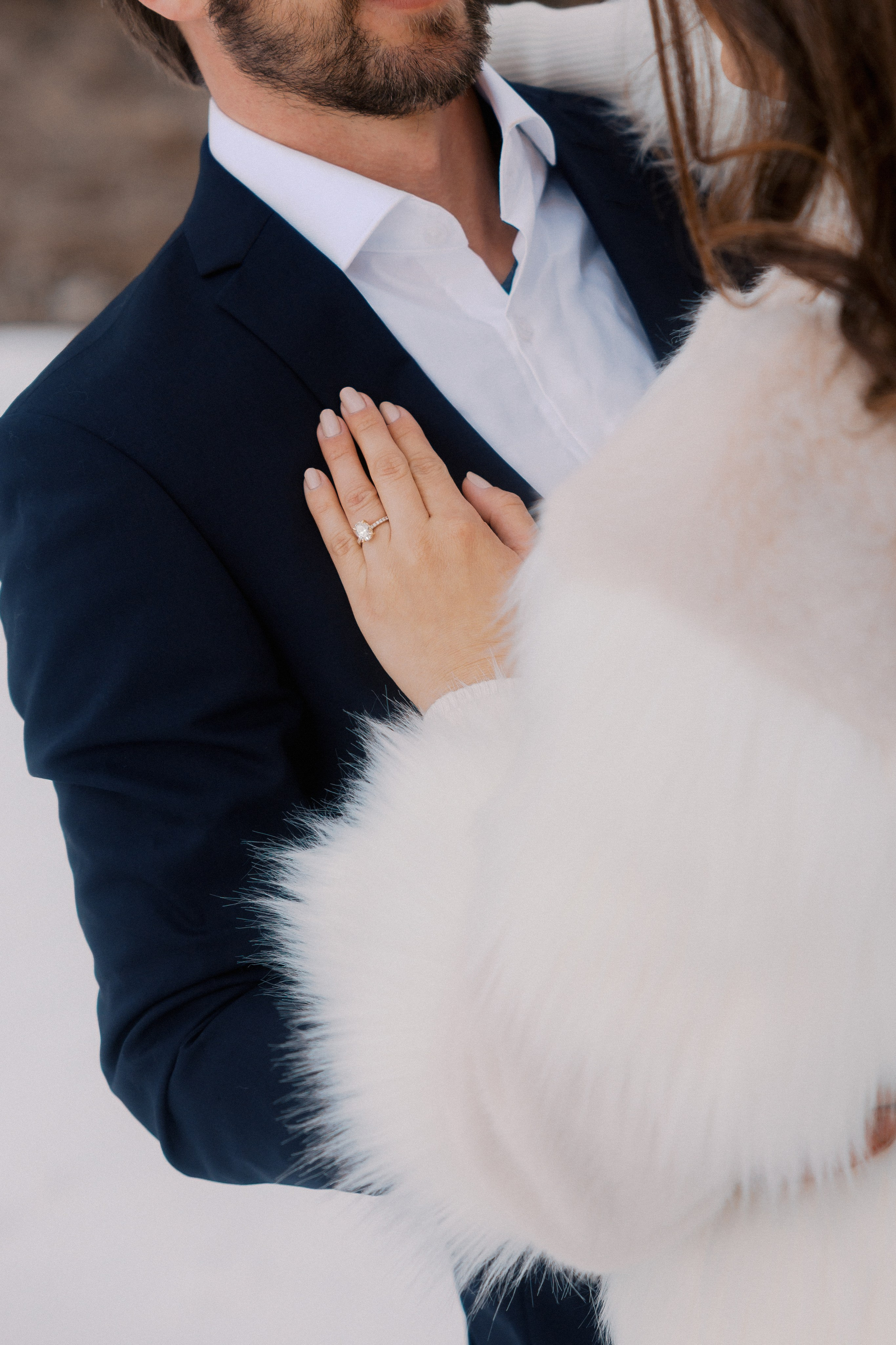 Ski engagement session. Photographer Elvira Hryshchenko