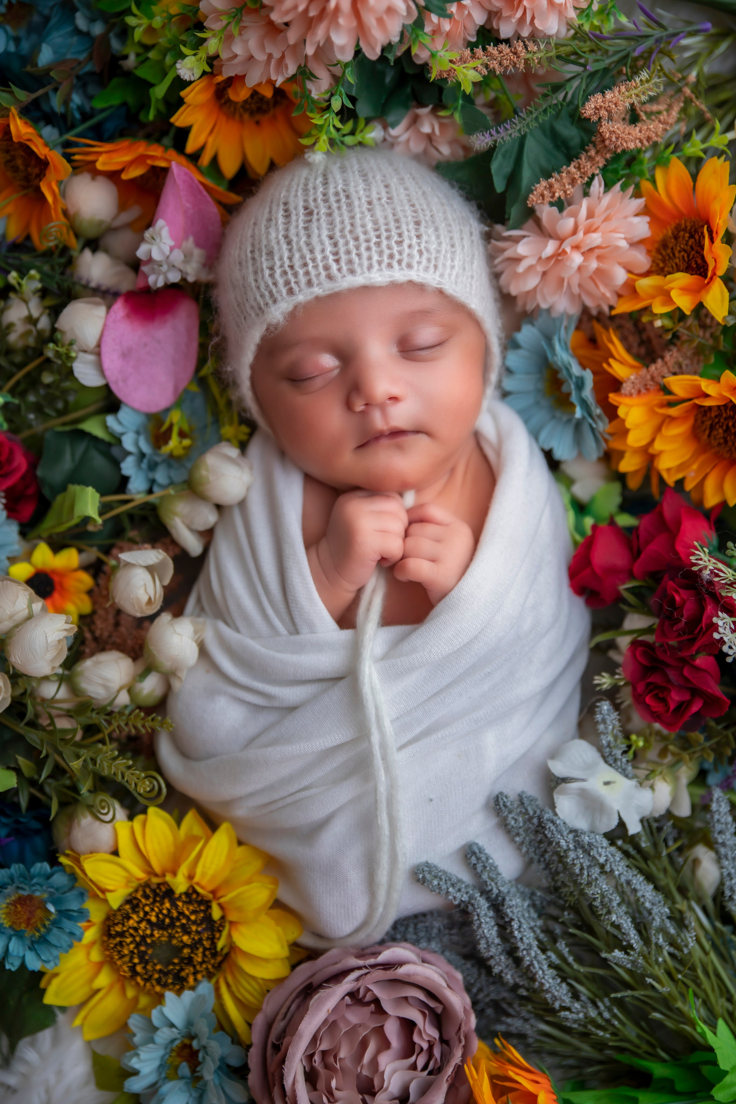 Newborns. Lifestyle and Family Photographer Faryal Saeed