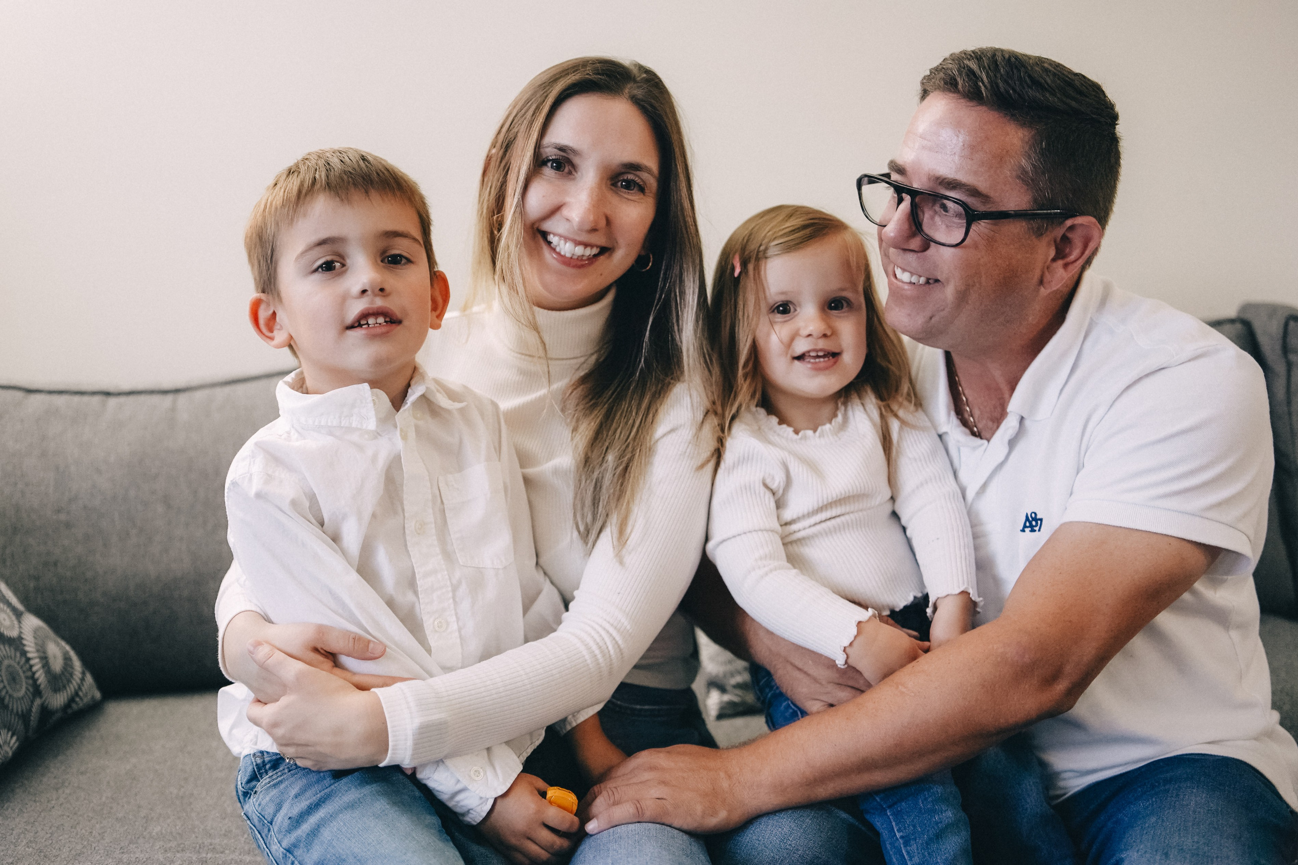 Dow Family. Maria Elaeva Photography | Burnaby Portrait Photographer