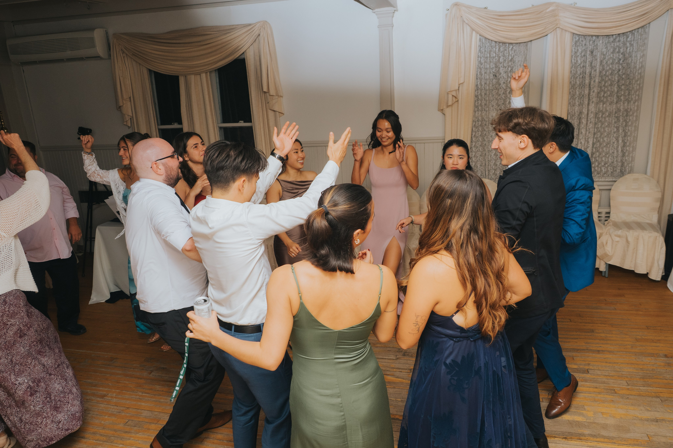 Camille & Dinh. Wedding and Family Photography Montreal Muriel Oe Photo