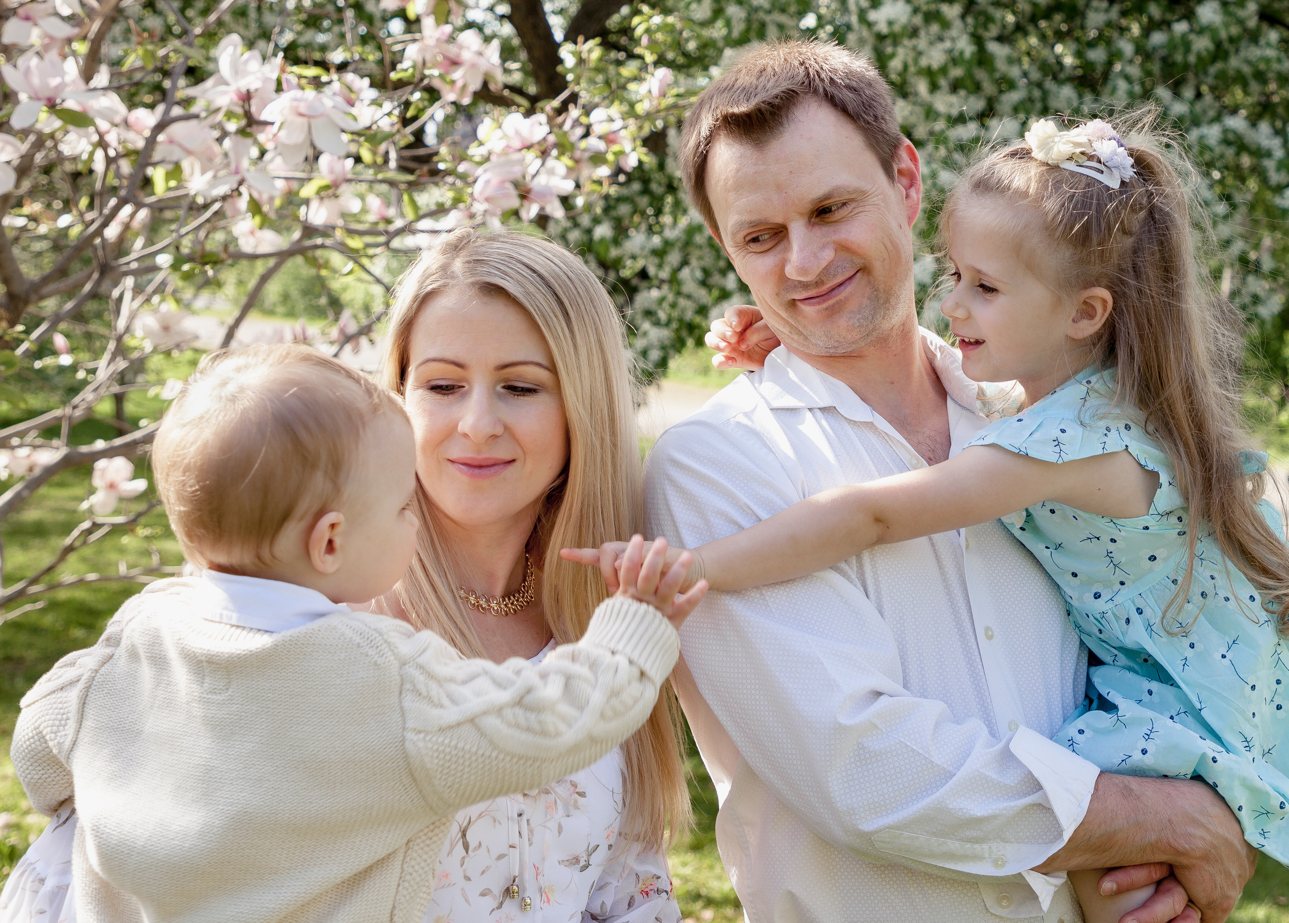 VG Studio Light I Commercial, Branding & Family Photography in Kingston, ON