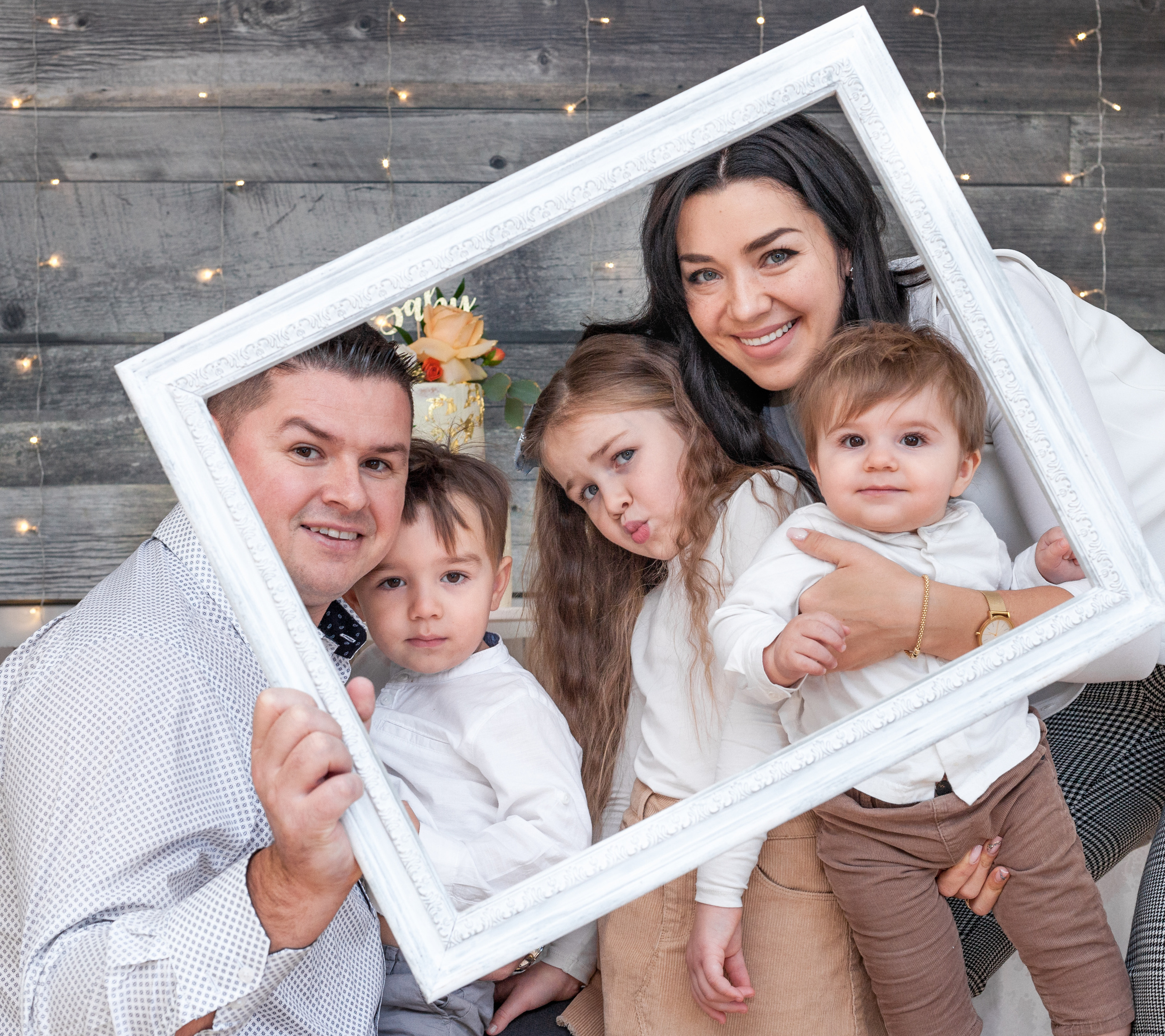 VG Studio Light I Commercial, Branding & Family Photography in Kingston, ON
