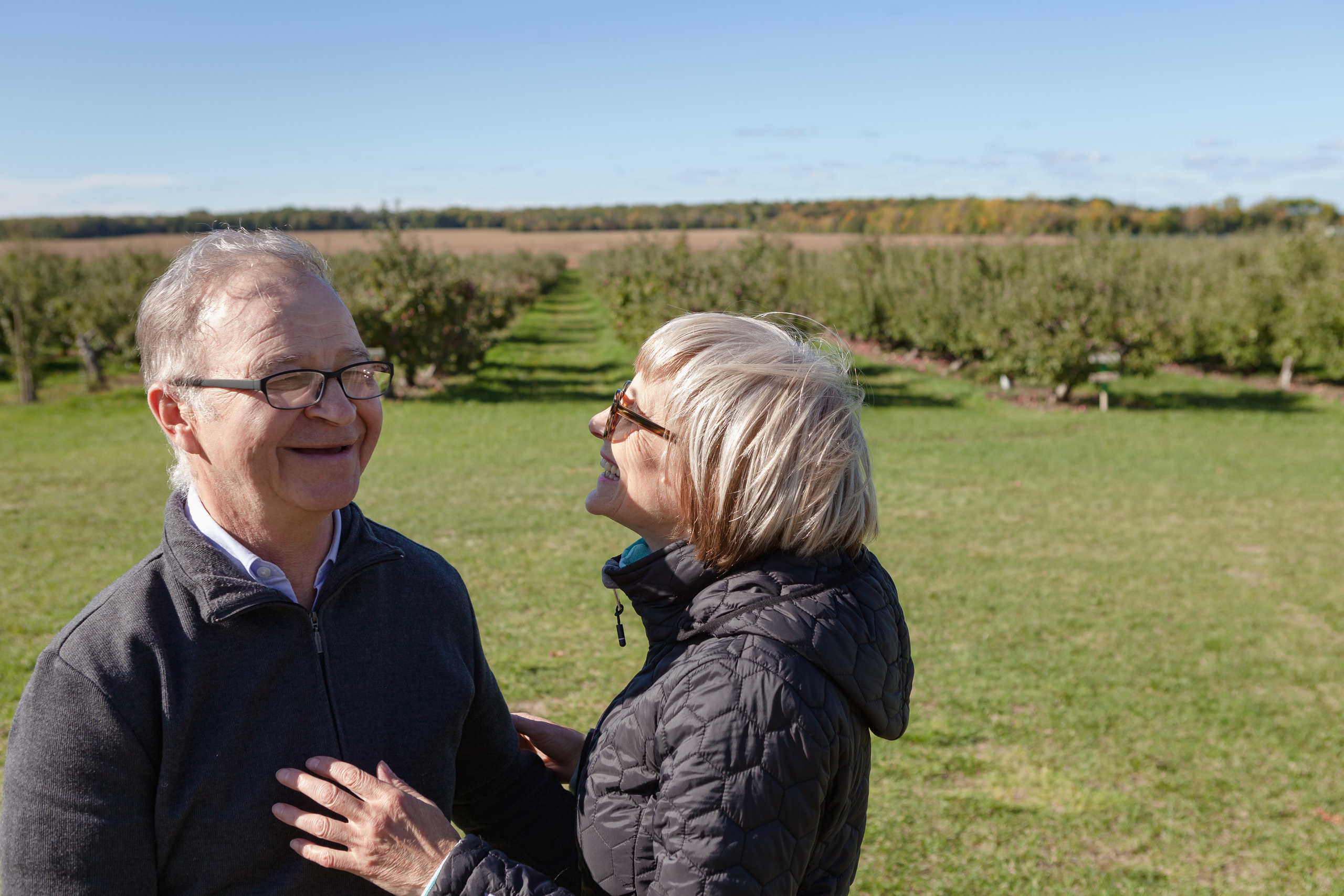 Multigenerational family photography at Wynn Farms Apple Orchard near Kingston.