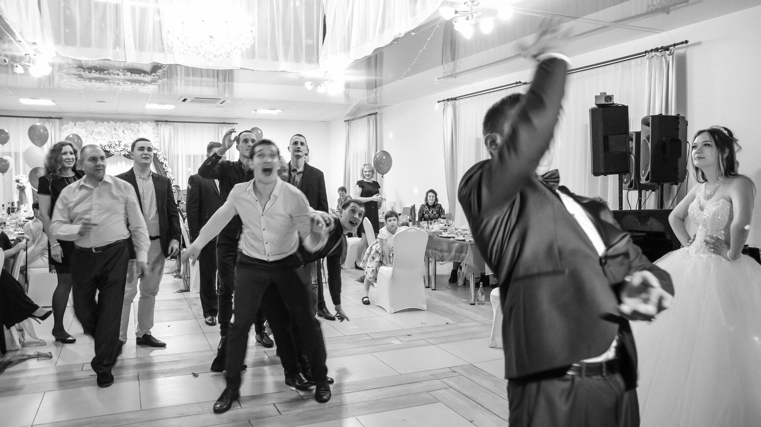Weddings & Love Stories. VG Studio Light I Commercial, Branding & Family Photography in Kingston, ON
