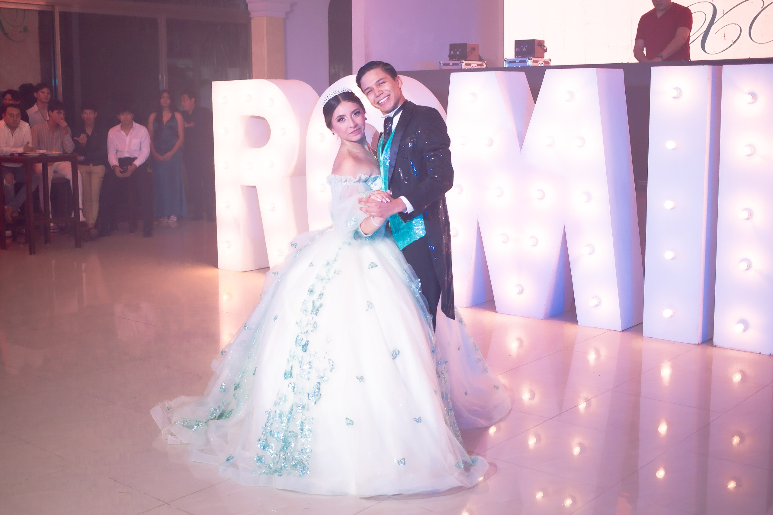 XV AÑOS ROMINA. Simón Enríquez Studio