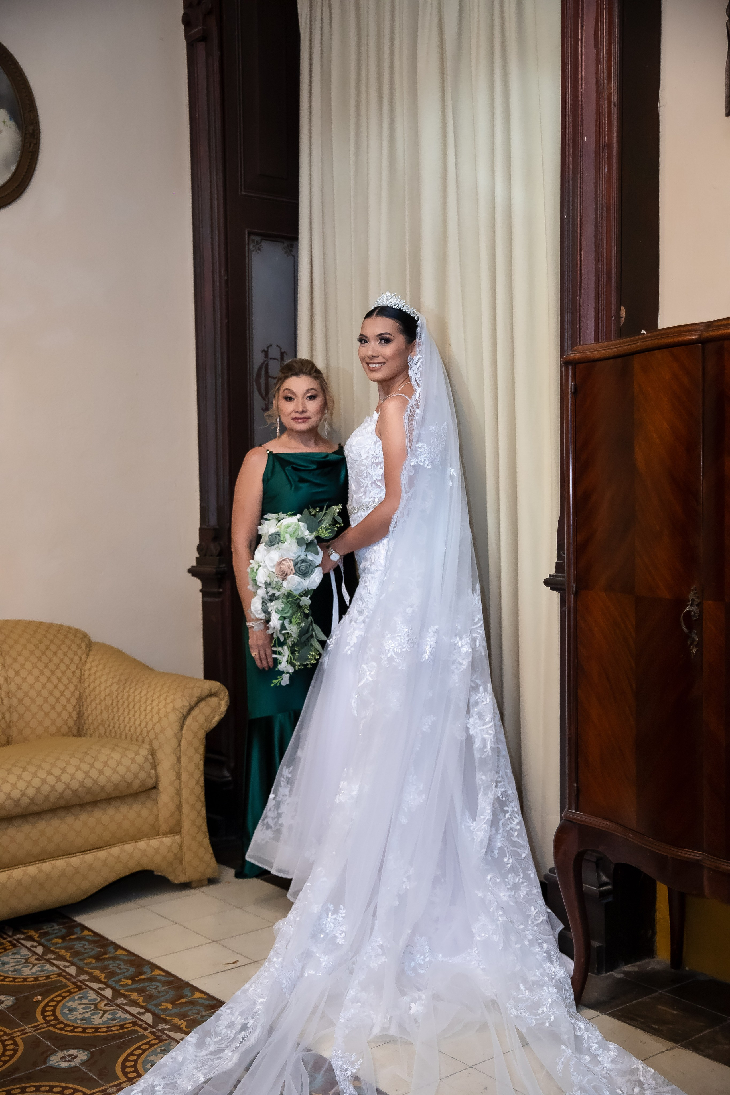 Delta & Cesar. Simón Enríquez Studio