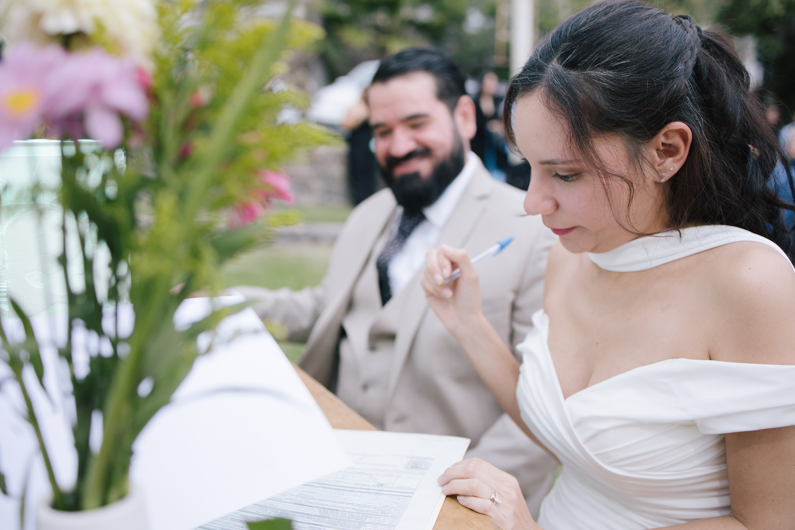 Civil. Wedding Photographer Ruth Preciado