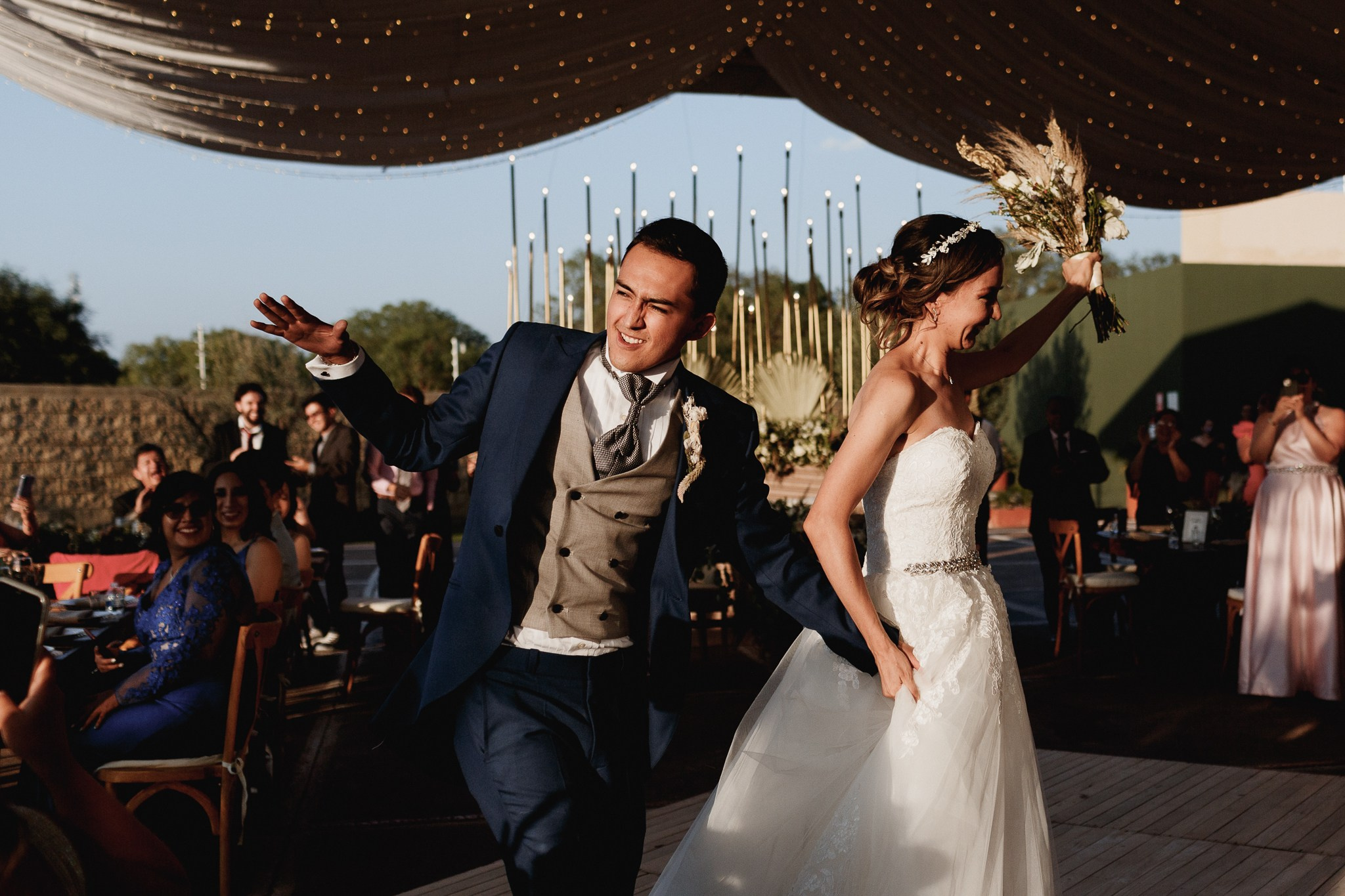 Paola y Juan Carlos: Boda en San Luis Potosí - Jardin los Olivos. Fotógrafo de bodas