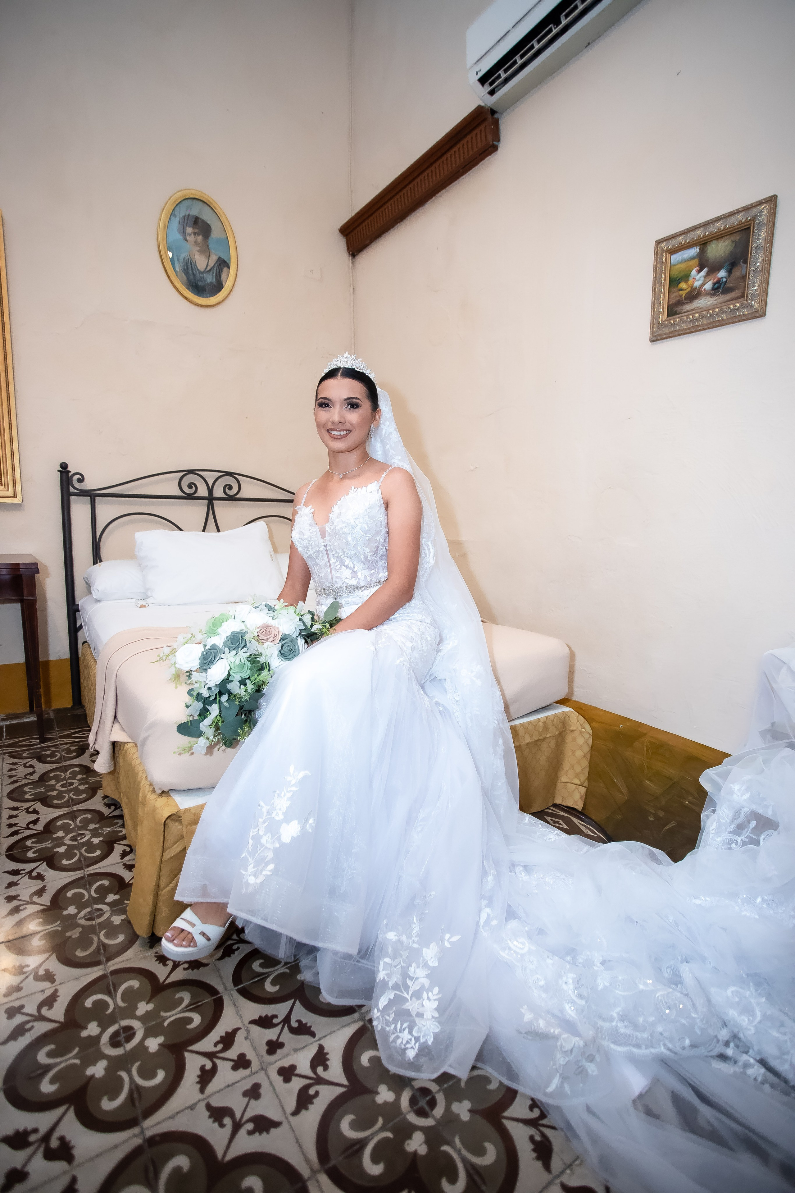 Delta & Cesar. Simón Enríquez Studio