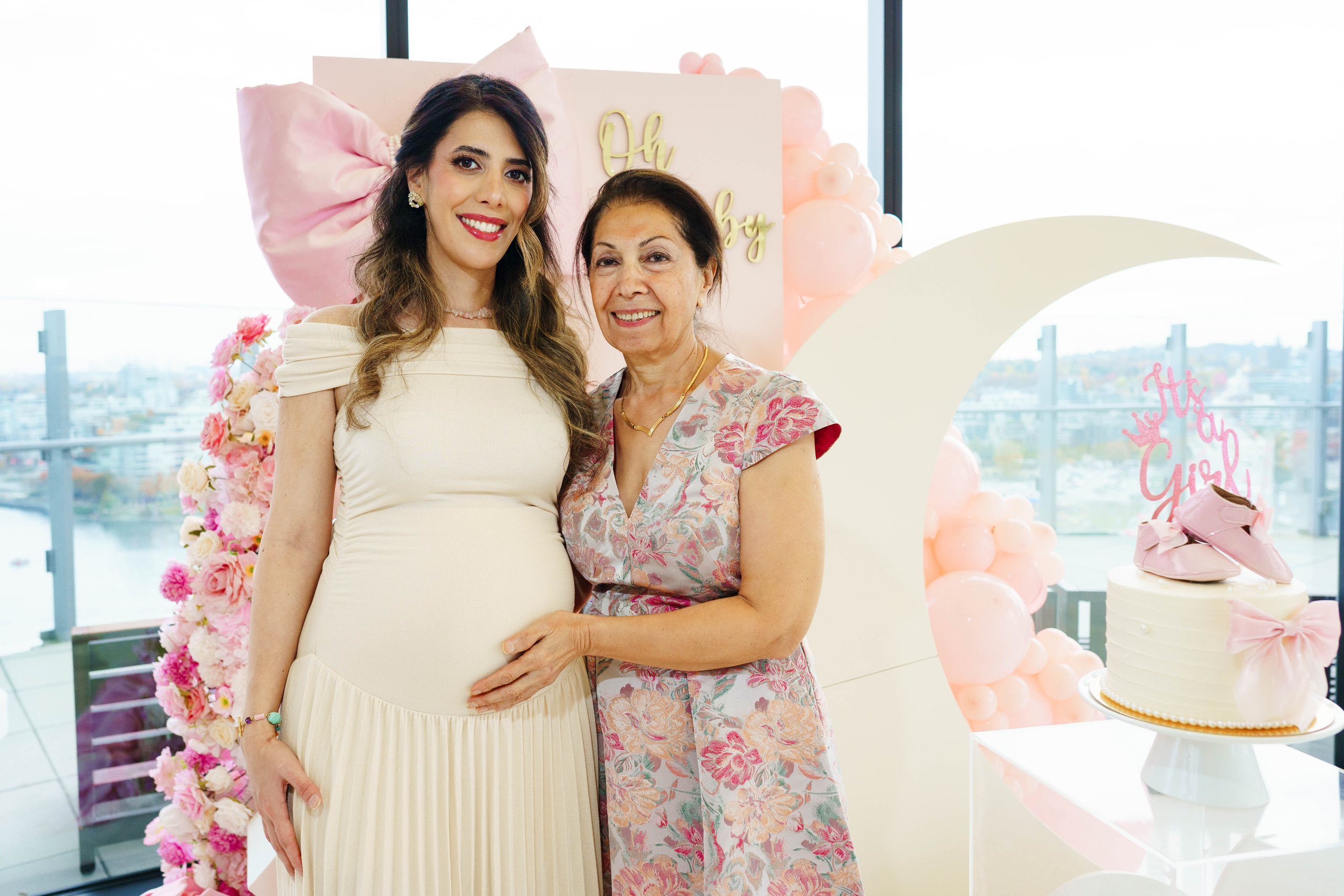 Happy baby shower. Photographer Lana