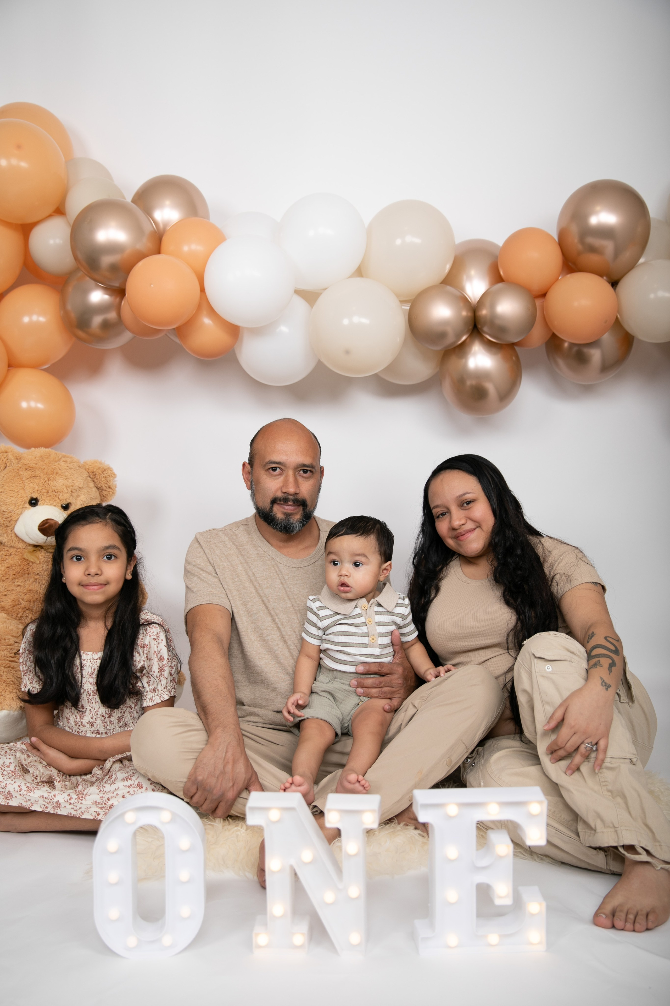 Cake Smash — 1st birthday. Ching Li Photography