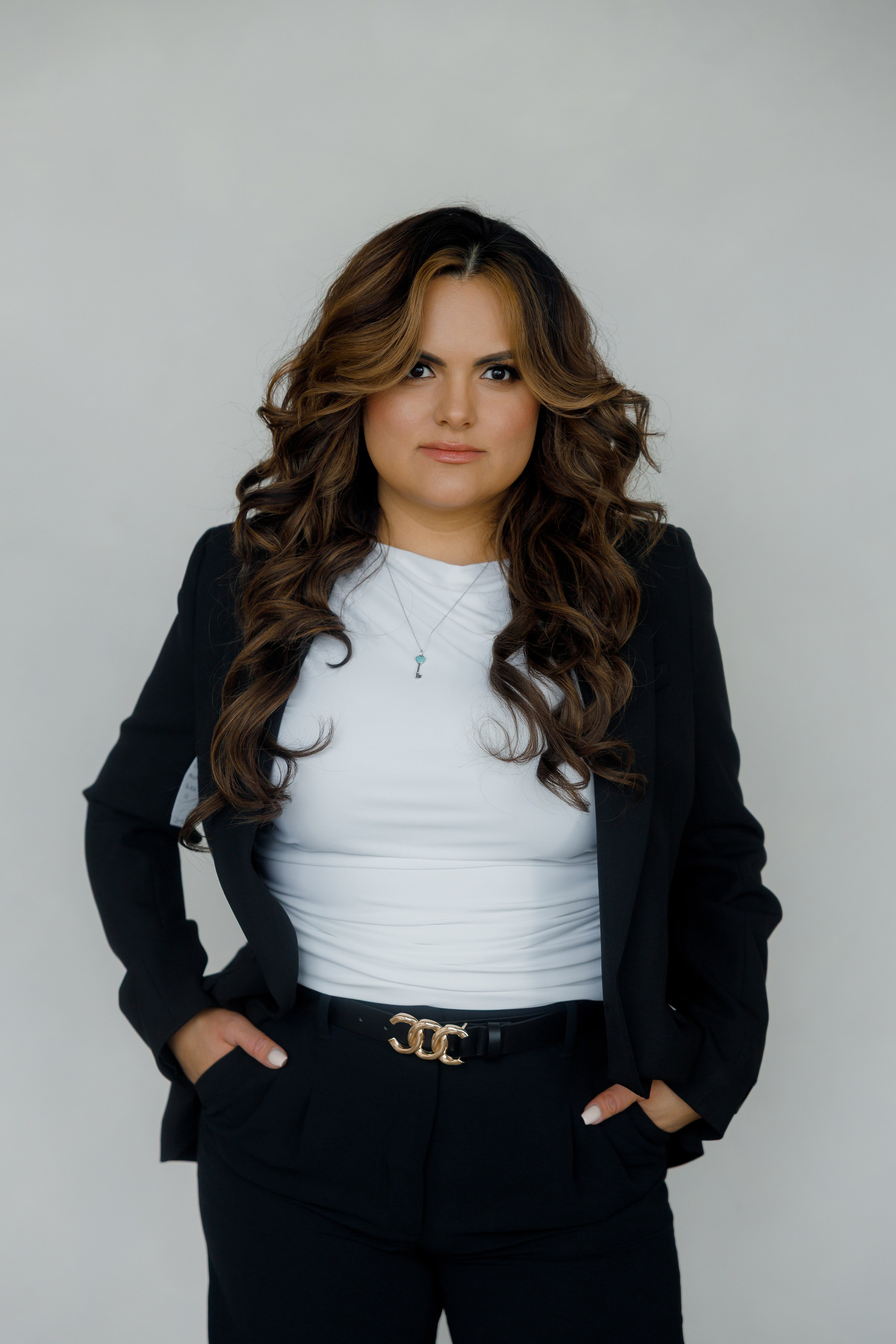 Real Estate Agent. Photographer Elvira Hryshchenko