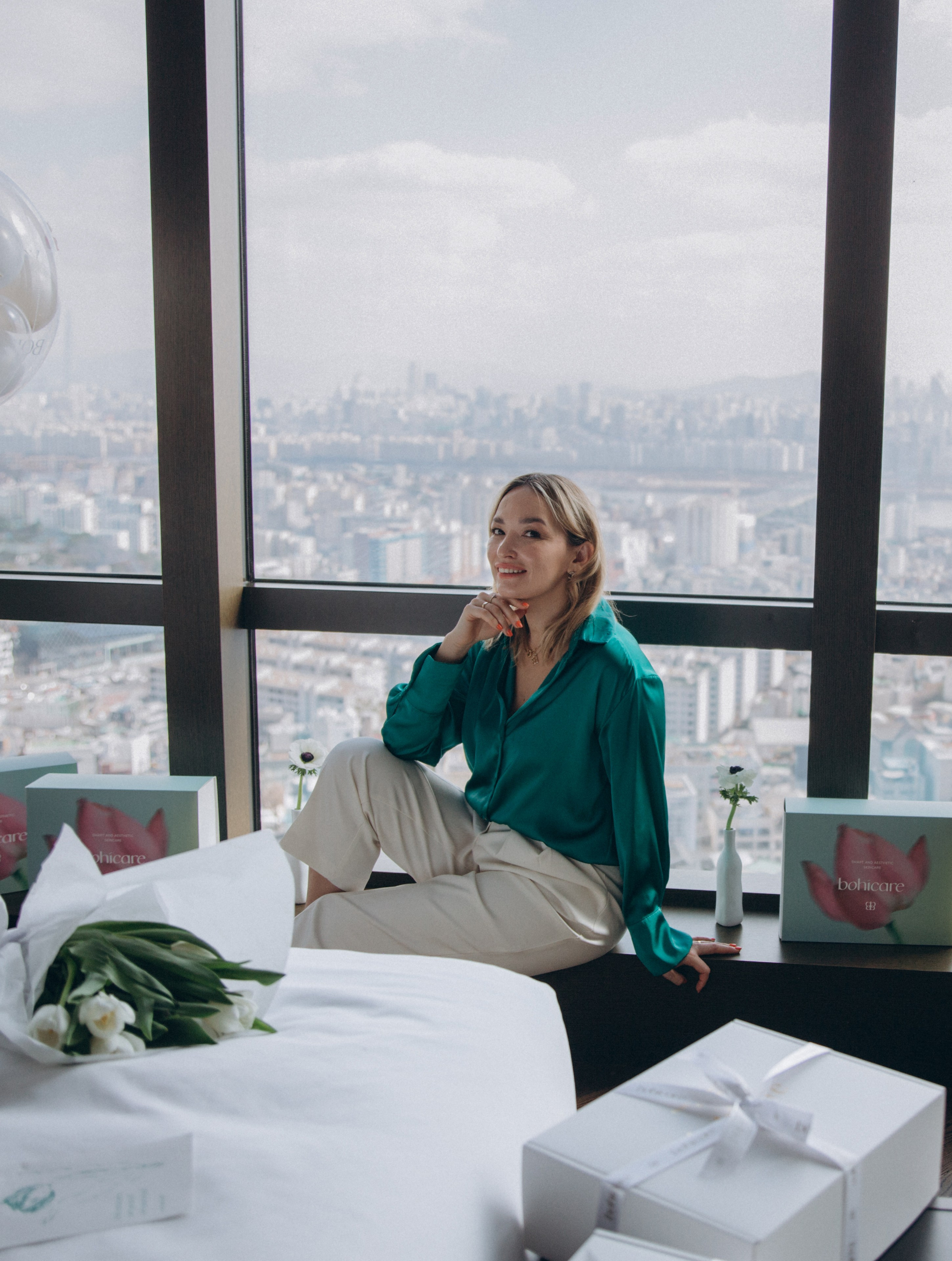 Grand Hyatt Seoul (bohicare). Portrait photographer in South Korea Olga Lian