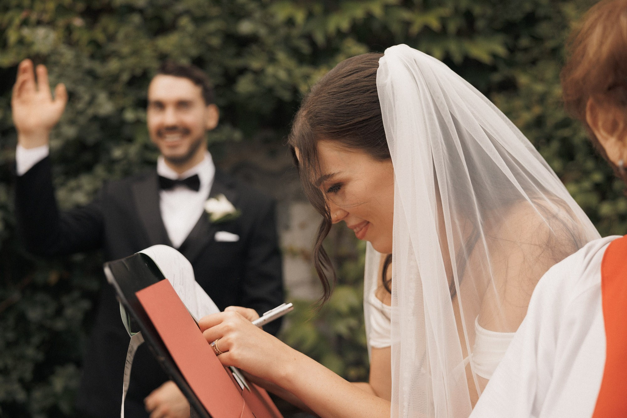 Montreal Intimate Wedding Photographer | Anna Gabitova