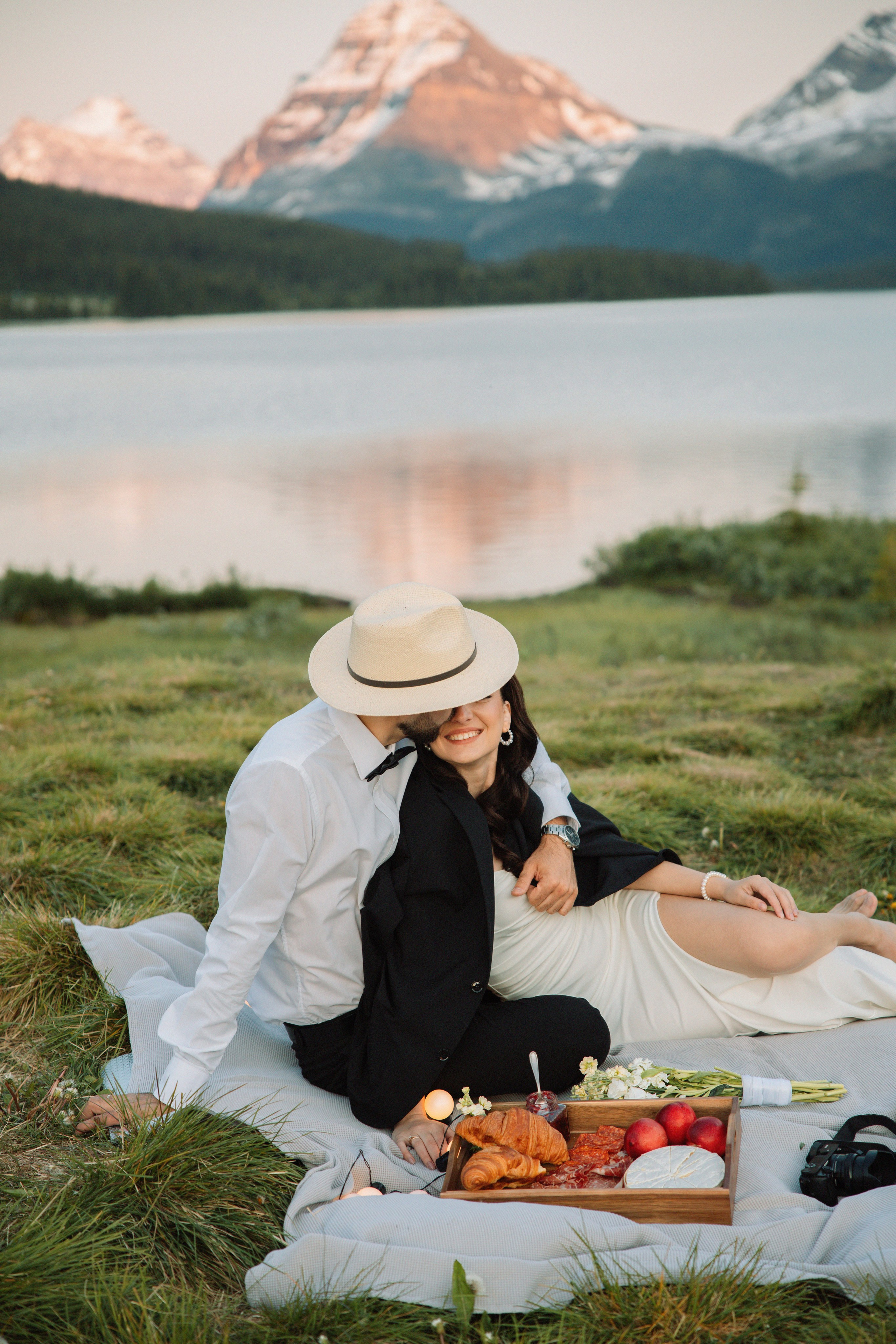 S & L. Photographer Elvira Hryshchenko
