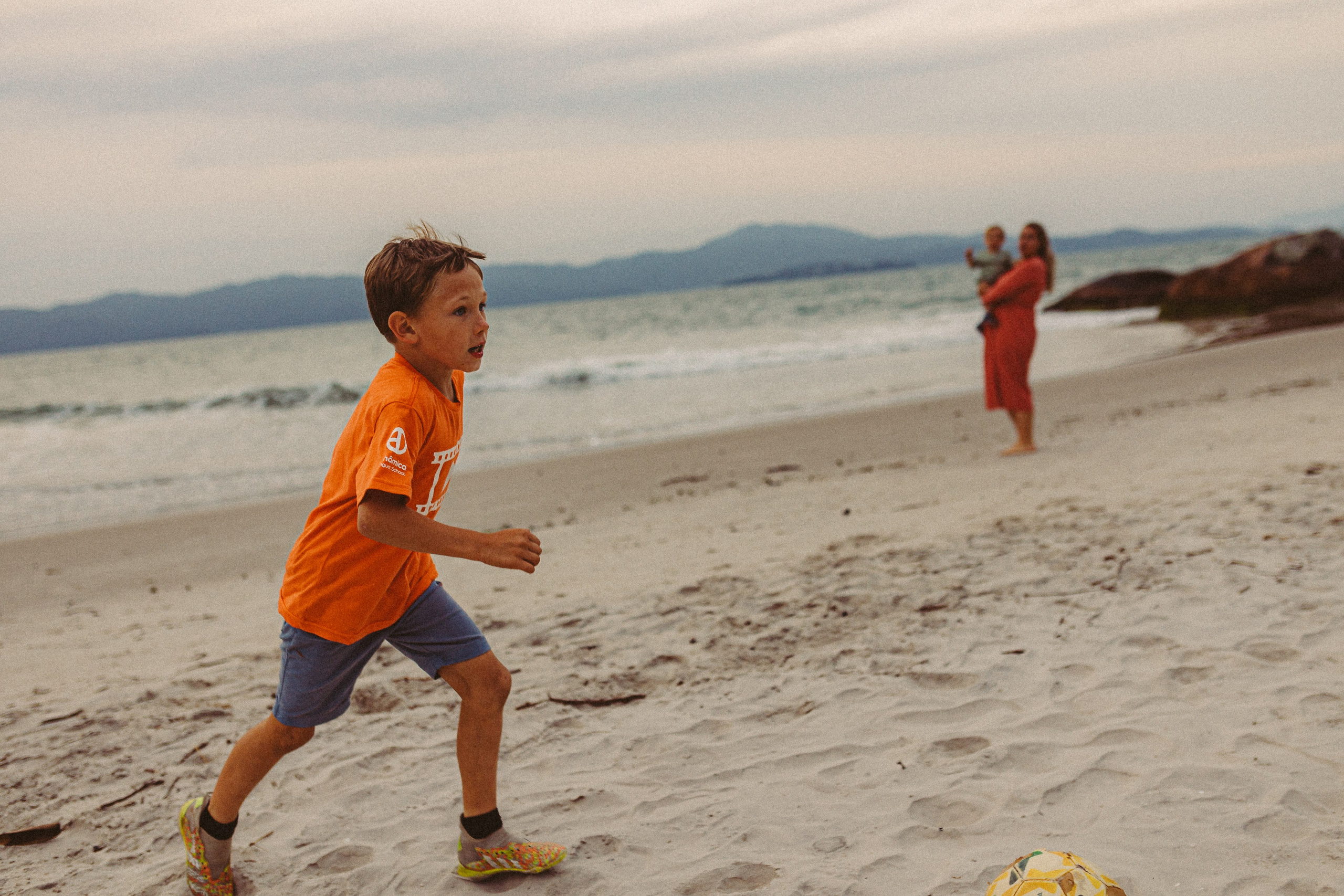 Ivan + Julia = DimaLidaSasha. Fotografa de família e crianças em Florianópolis SC Daria Ermolaev