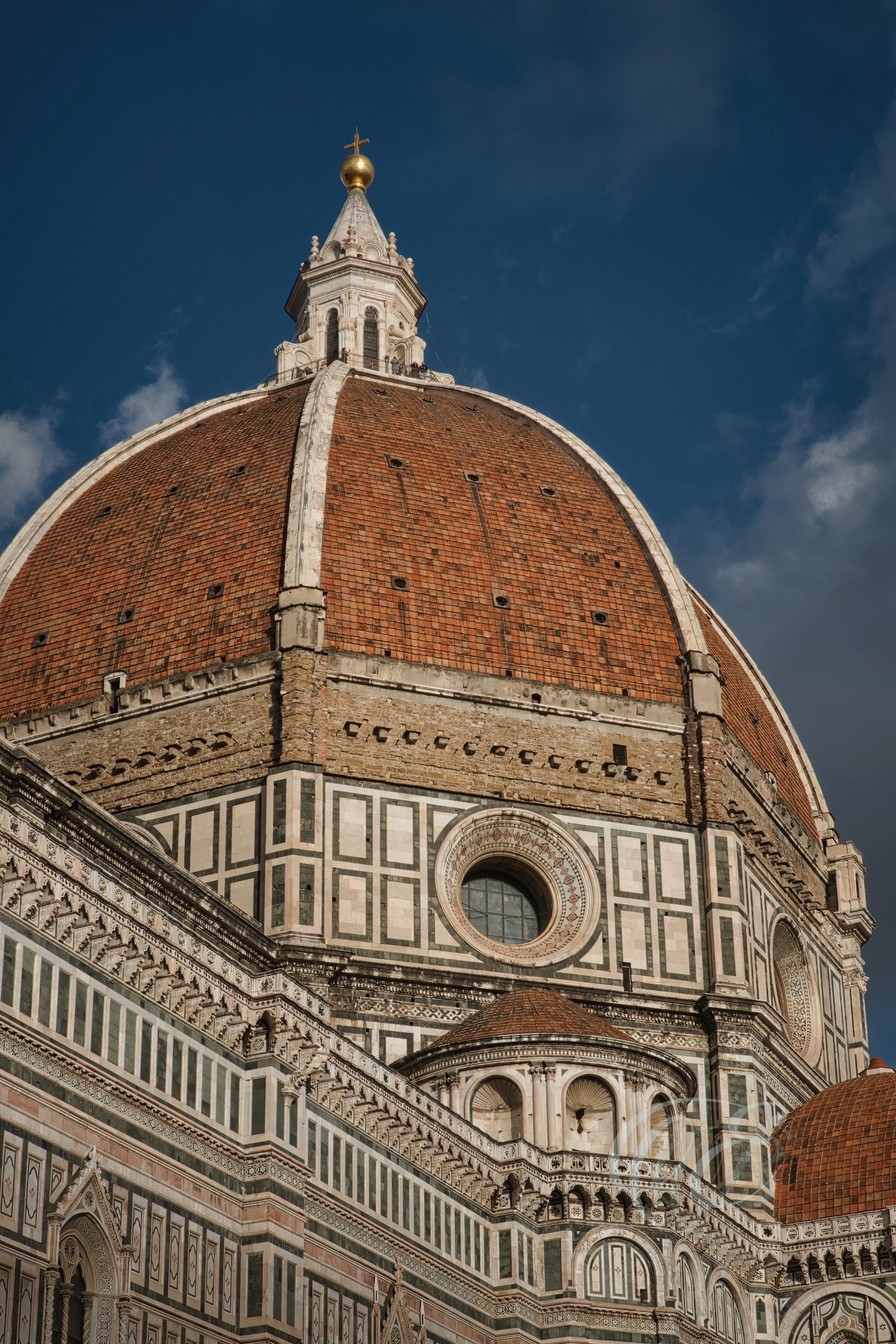 Florence, Italy—The Dome of Santa Maria del Fiore—Eduardo Bartoli Photography—Photograph of the dome of Santa Maria del Fiore in Florence, Italy, designed by Filippo Brunelleschi in the fifteenth century and a landmark of Renaissance architecture—Florence, Italy—The Dome of Santa Maria del Fiore—Eduardo Bartoli Photography.