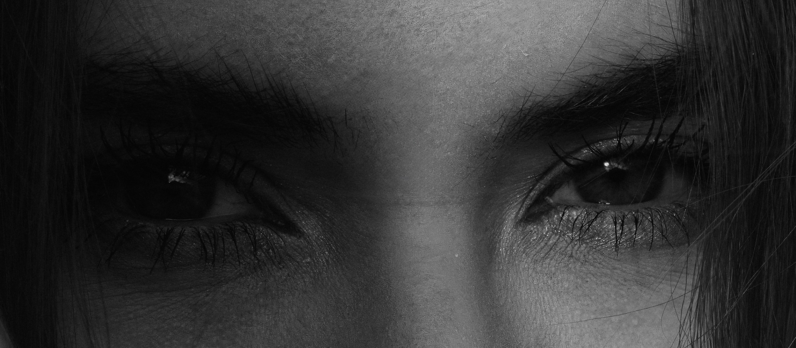 Jenny Y Soria. TWO MILLIMETERS