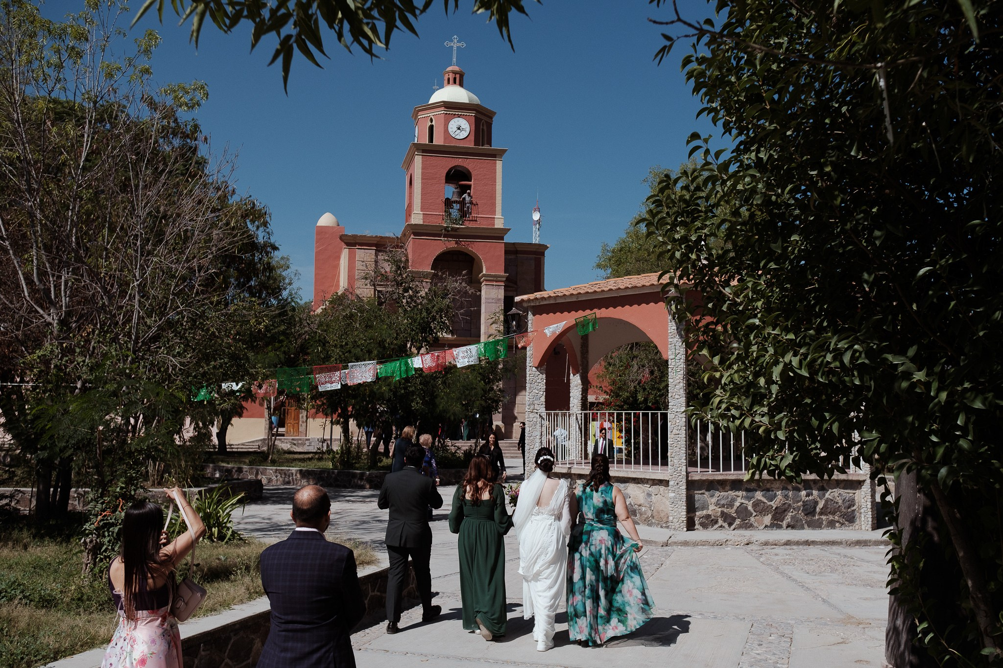 Carmen y Alfredo: Boda en hacienda de Peotillos. Fotógrafo de bodas