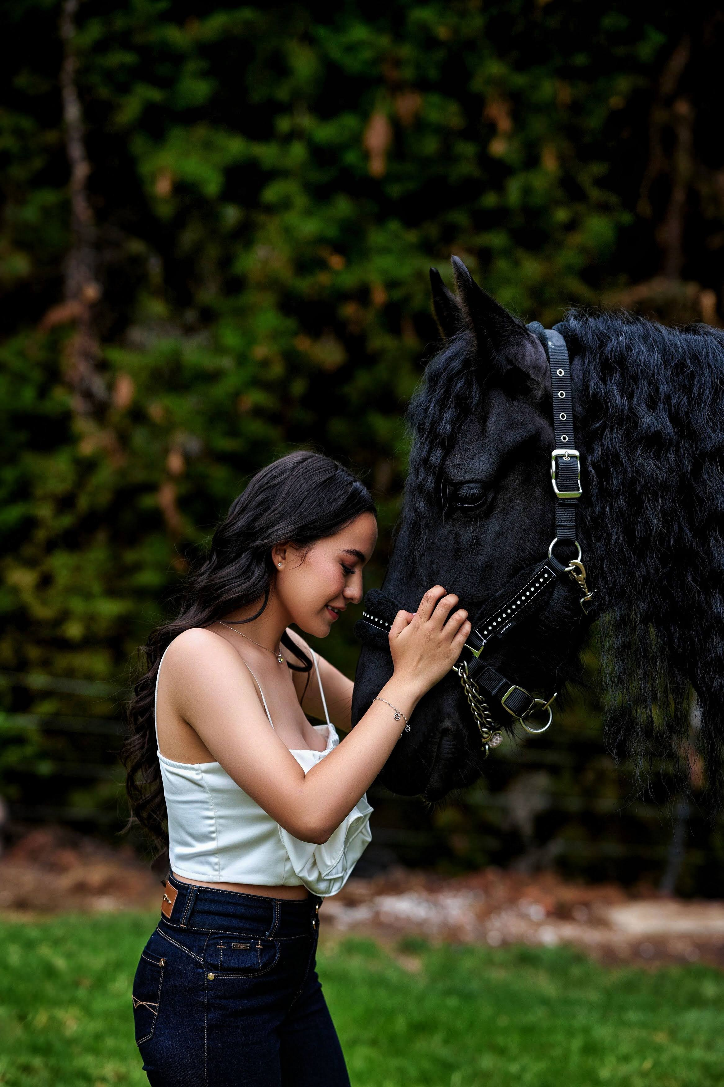 Fotos con caballos para Quiceaños. Wedding Photography & Videography by ZZ Hendrick | Capturing Your Love Story in Colombia & USA
